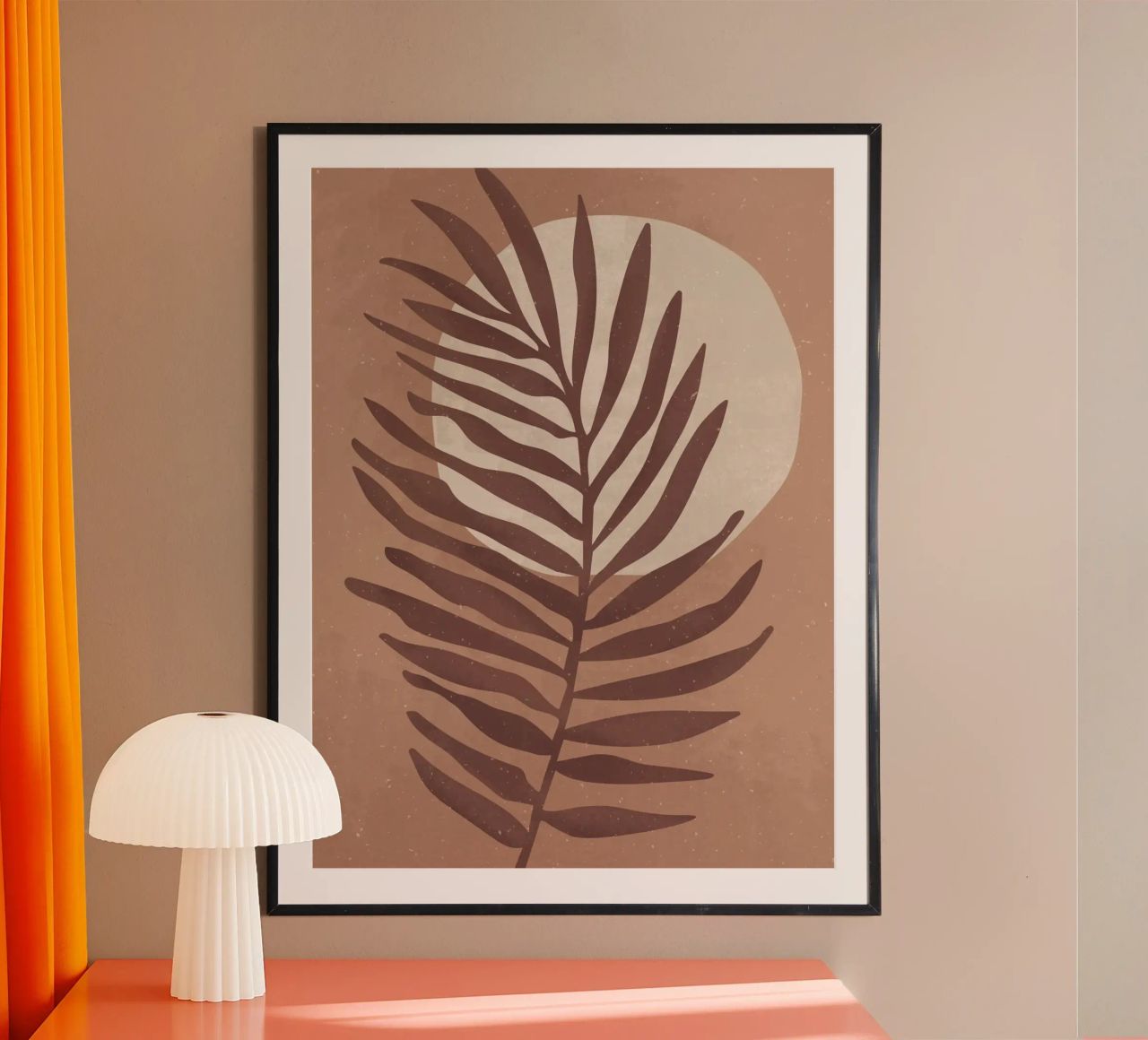"Palmenblatt in warmen Erdtönen – Natur & Minimalismus" Poster von Whole©
