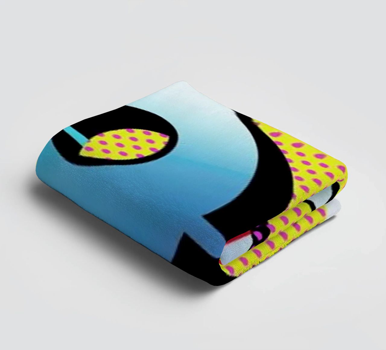 Pow 5 towel by Mark Ashkenazi