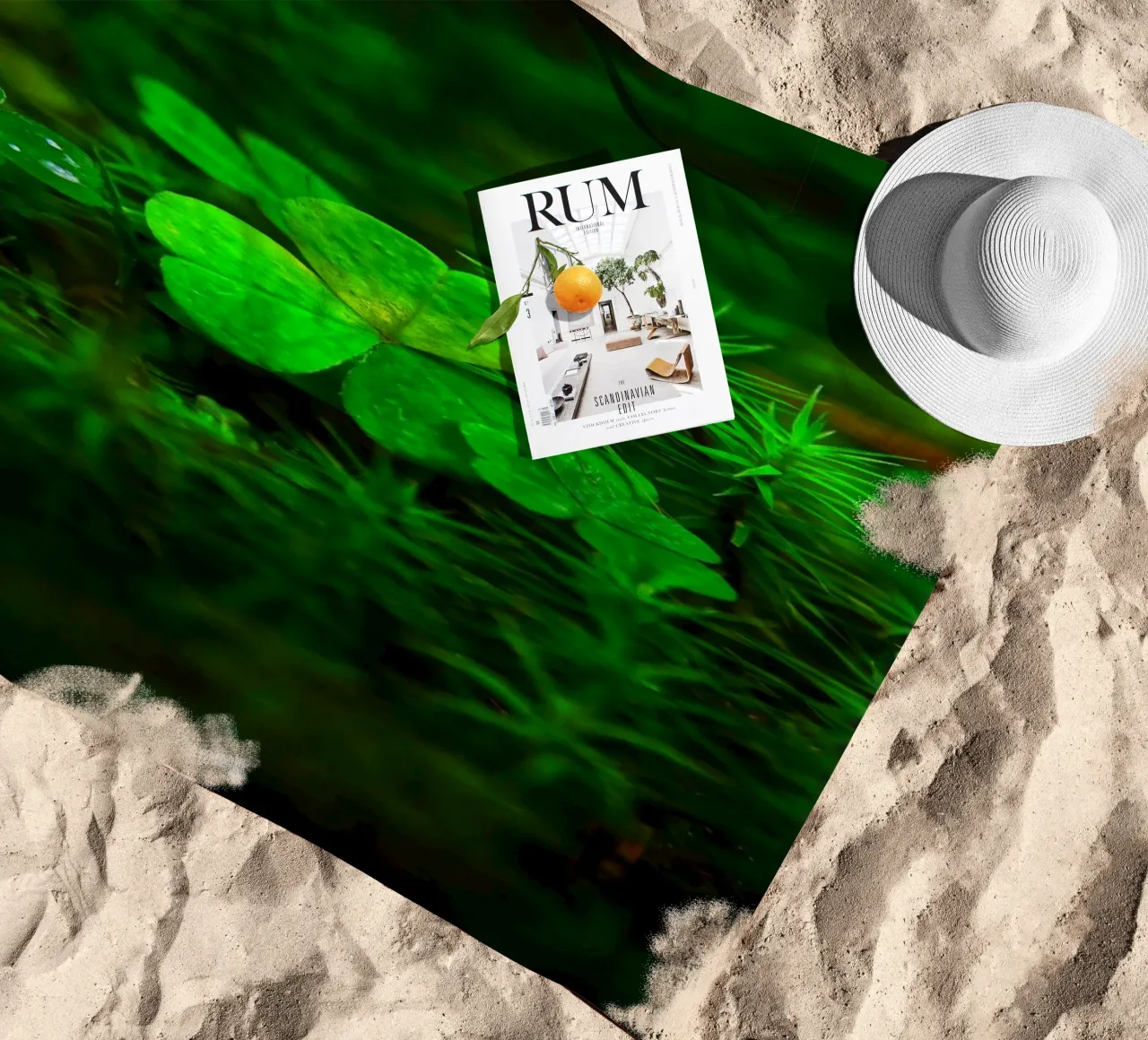 Cloverleaf in the forest telo mare da Fjöllart