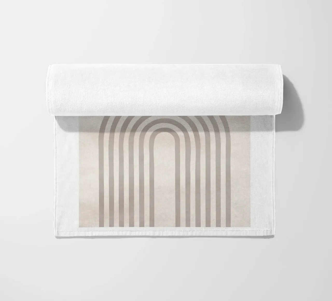 Sole e archi astratti | Design moderno boho telo mare da Whole©