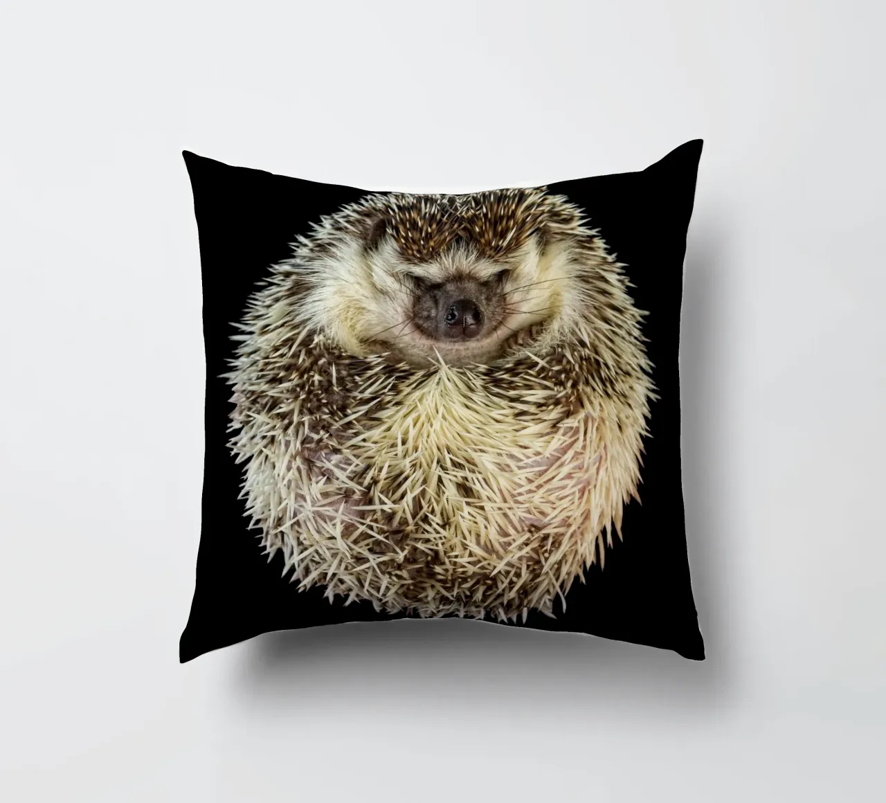 Riccio bianco/marrone cuscino da Curious Collections by Marielle Leenders