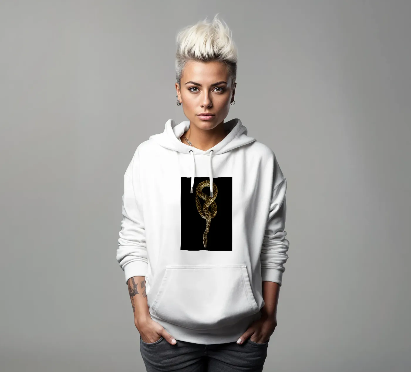 Python felpa con cappuccio da Curious Collections by Marielle Leenders