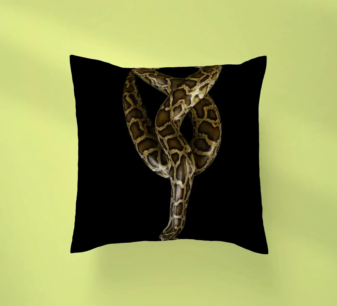 Python Kissen von Curious Collections by Marielle Leenders