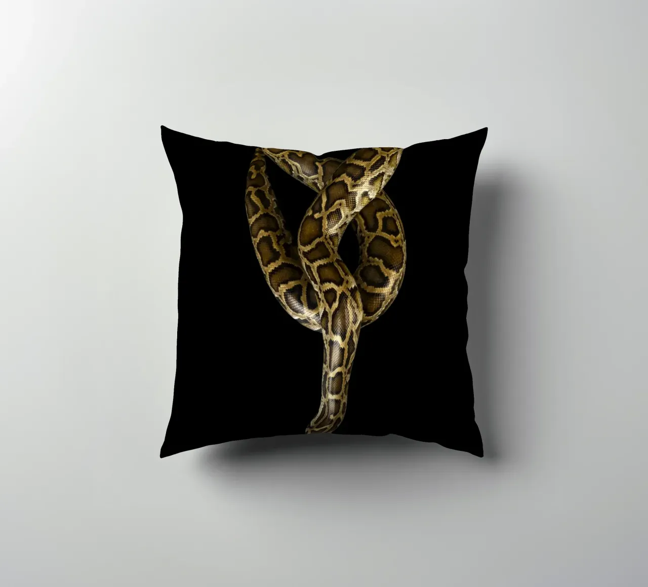 Pitone cuscino da Curious Collections by Marielle Leenders