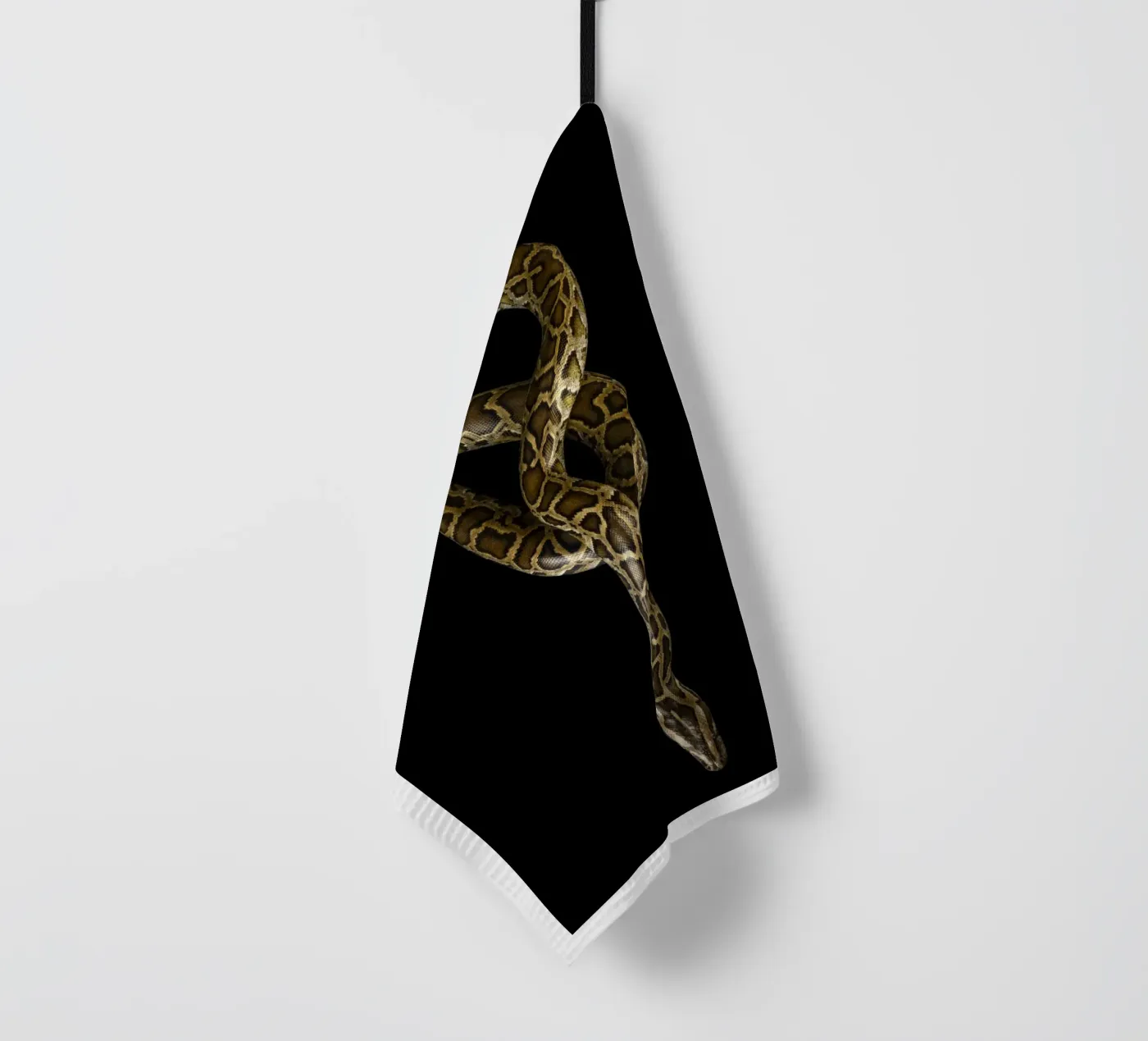 Python Geschirrtuch von Curious Collections by Marielle Leenders