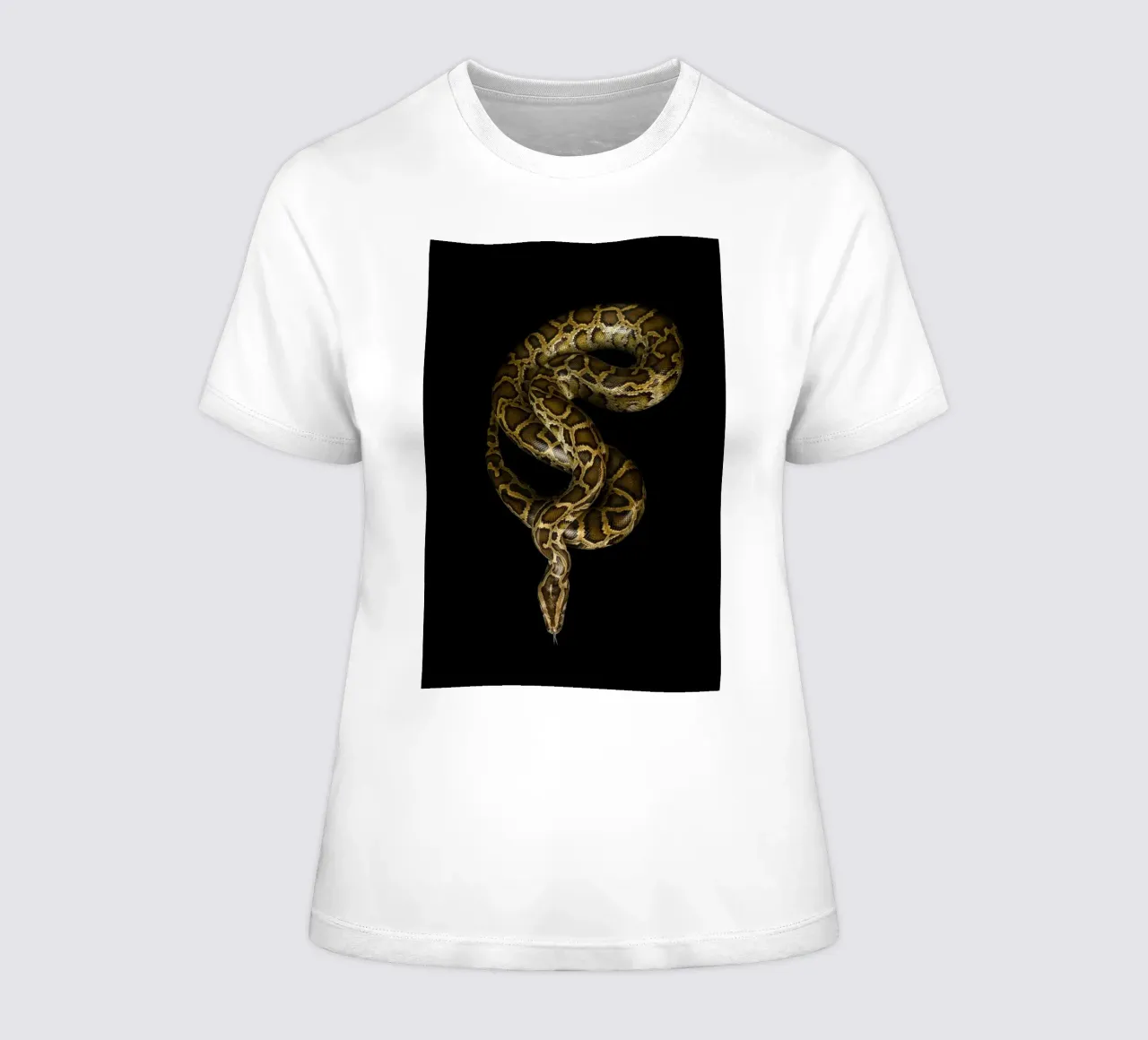Python dames t-shirt getailleerd van Curious Collections by Marielle Leenders