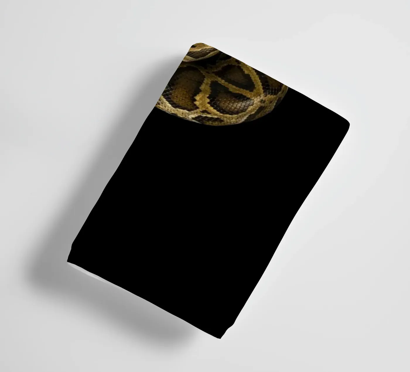 Python Handtuch von Curious Collections by Marielle Leenders