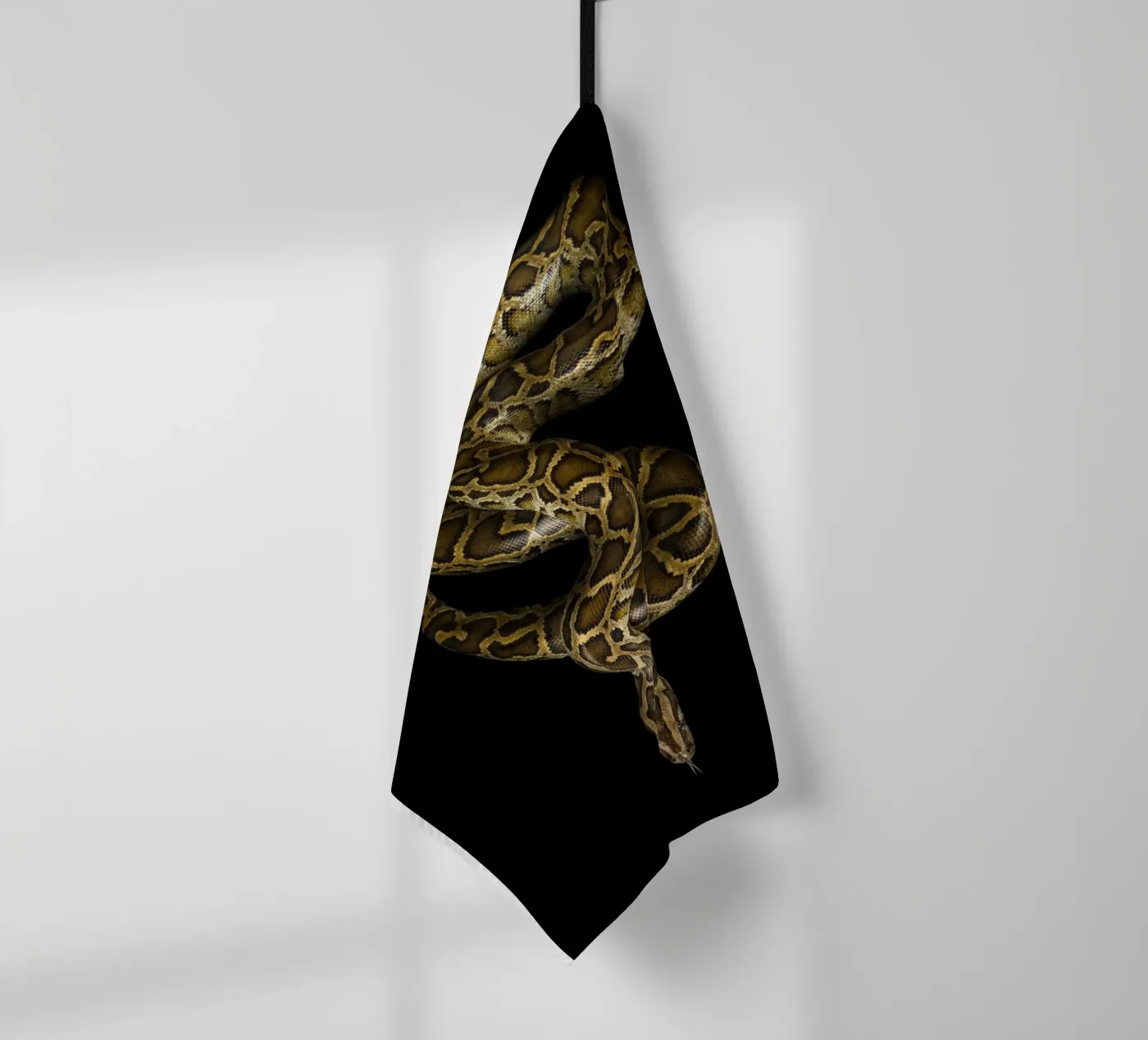 Python theedoek van Curious Collections by Marielle Leenders