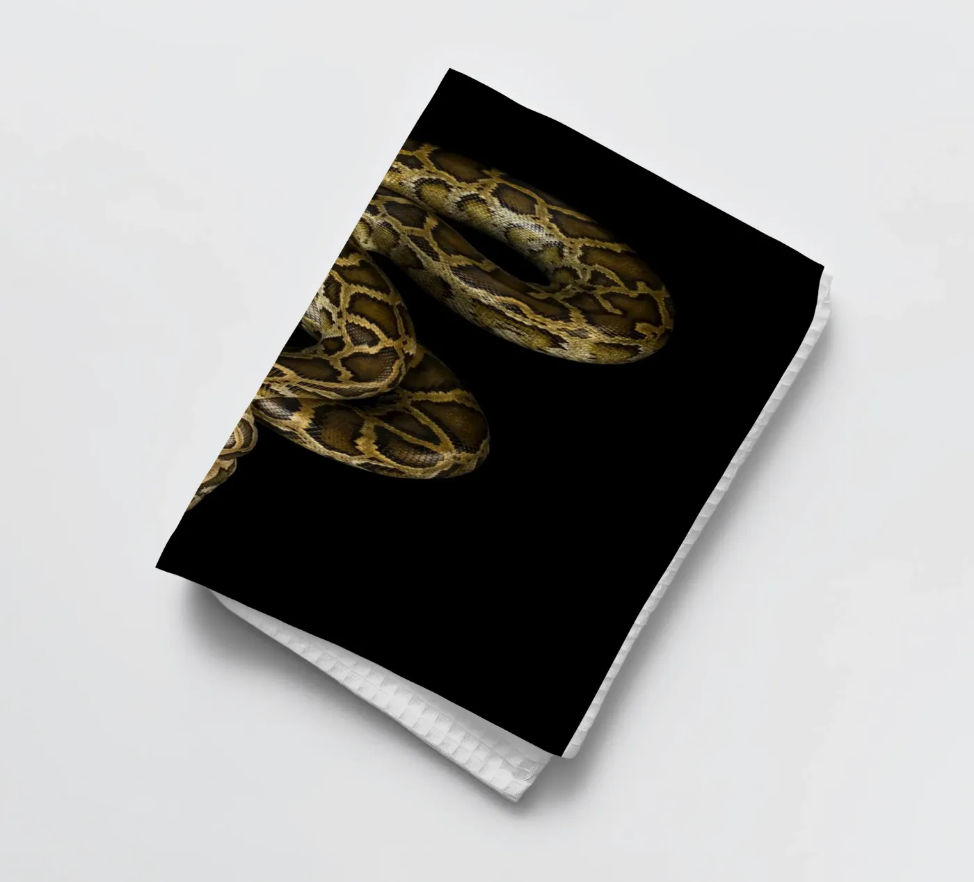 Python theedoek van Curious Collections by Marielle Leenders