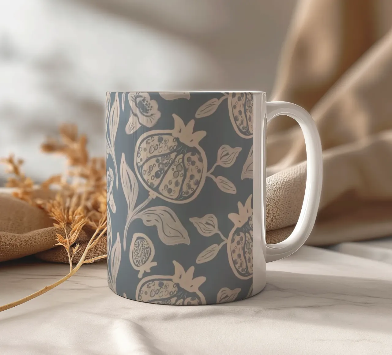 Pomegranates Botanical Fruits - Dusty Blue tazza in ceramica da anisillustration