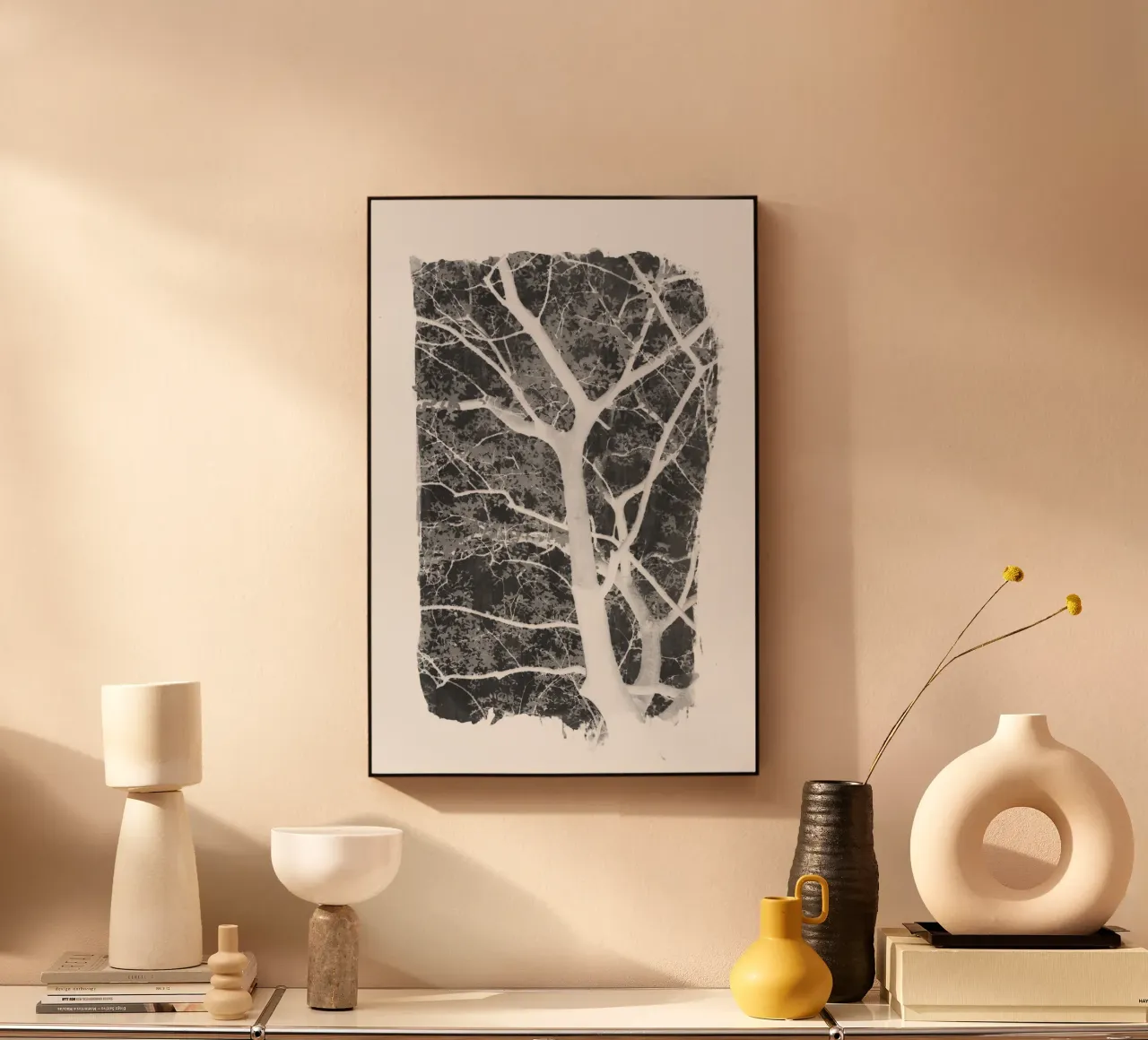 Schwarzer Farbstrich des Laubes Alu-Dibond von amini54