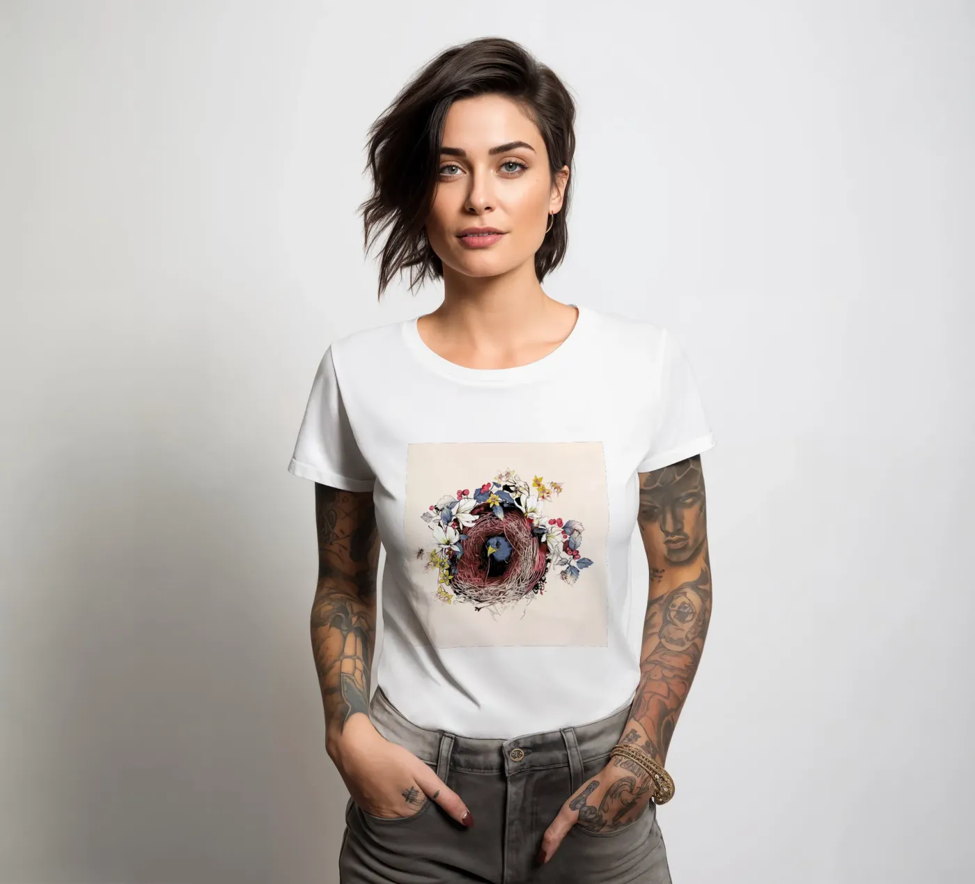 Nesting t-shirt da donna da La Scarlatte