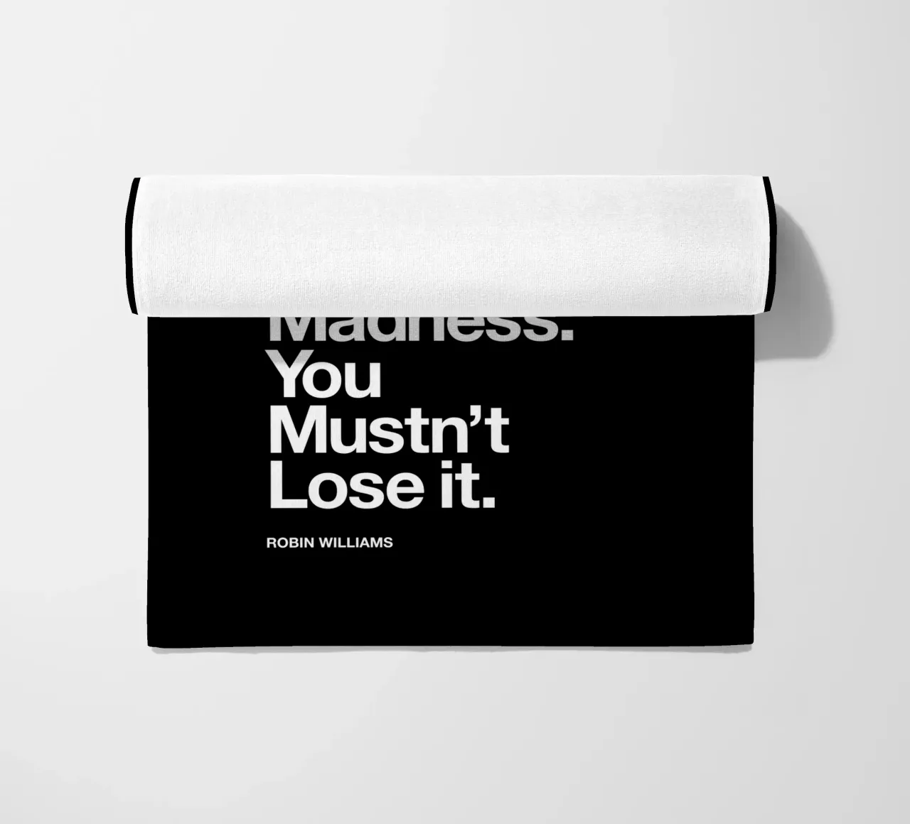 Ti viene data solo una piccola scintilla di follia Typografie telo mare da THE MOTIVATED TYPE
