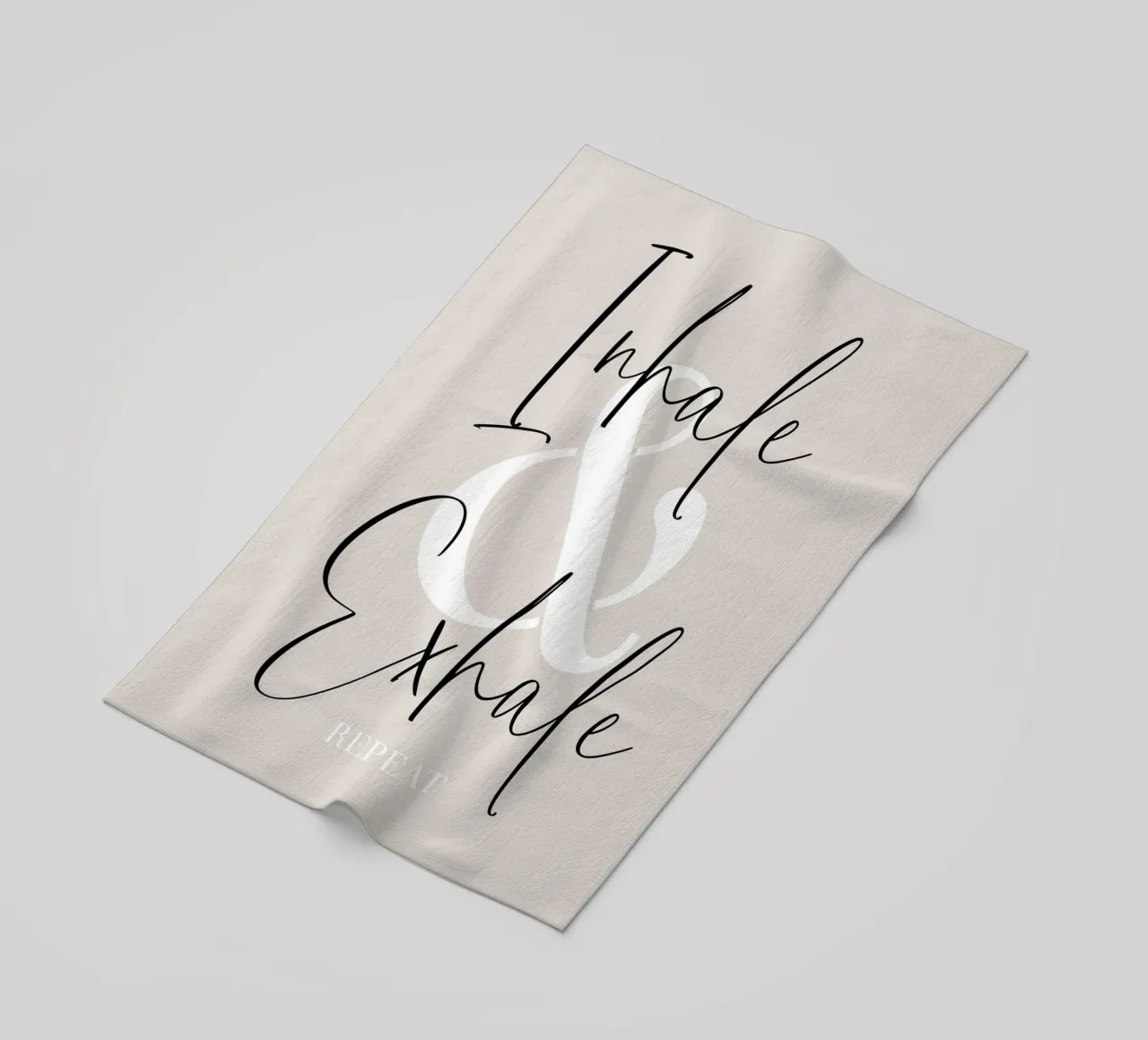 Inhale & Exhale Repeat telo mare da Melanie Viola