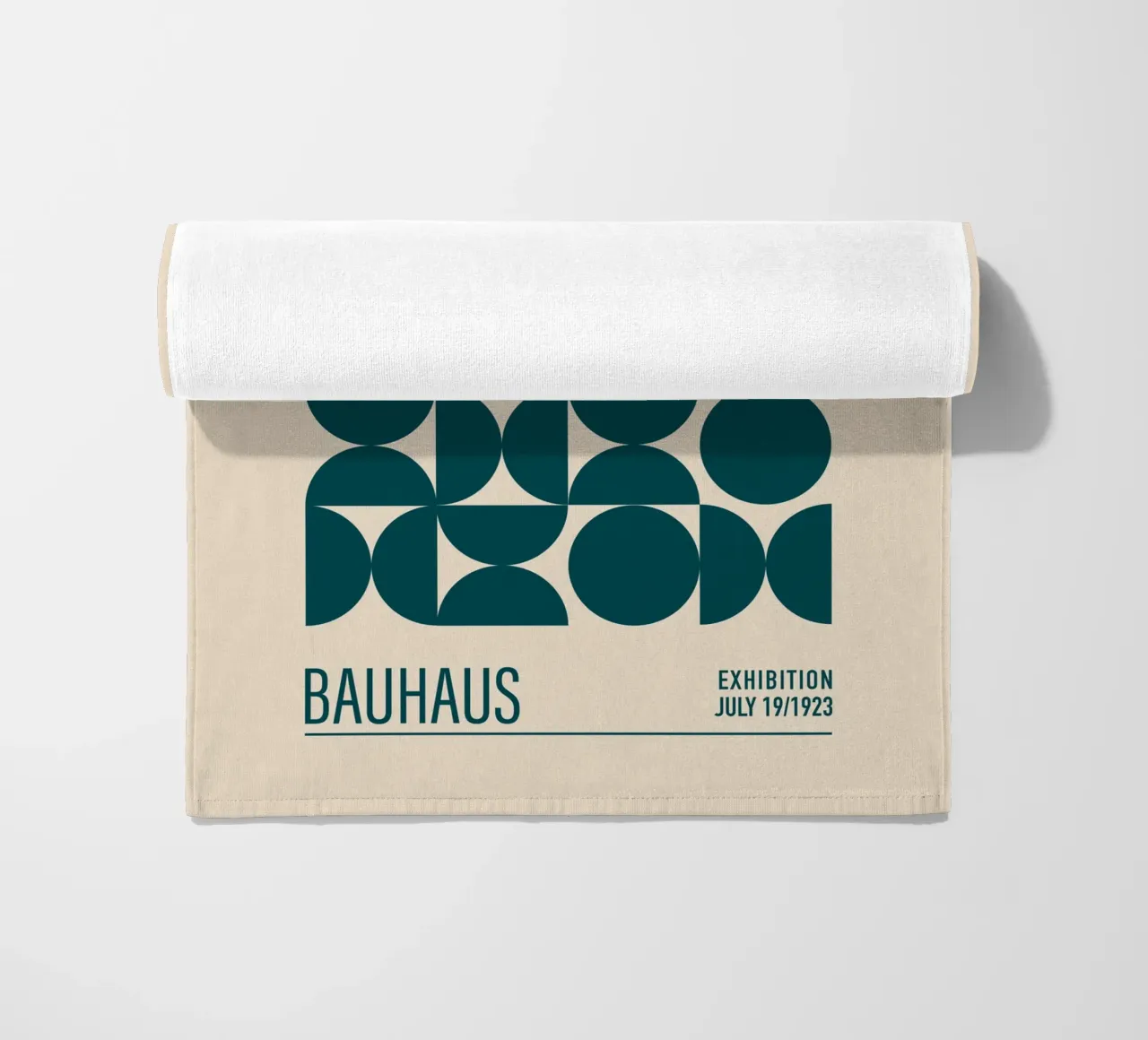 Emel Tunaboylu - Mostra Bauhaus 1923 05 telo mare da The Artcircle