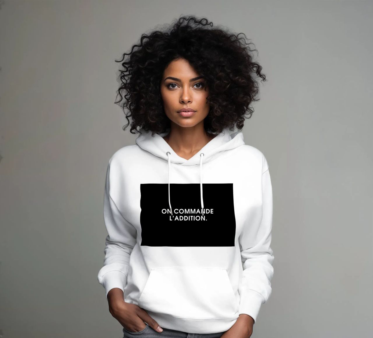 On commande l'addition - Black felpa con cappuccio da Intertitres
