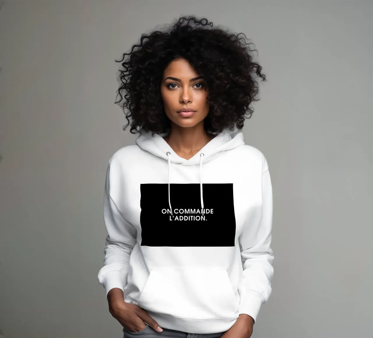 On commande l'addition - Black sweat à capuche de Intertitres