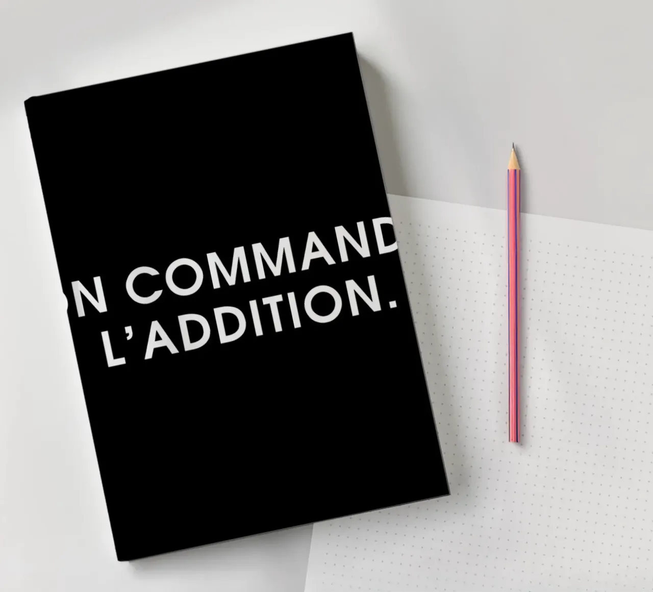 On commande l'addition - Black notebook by Intertitres