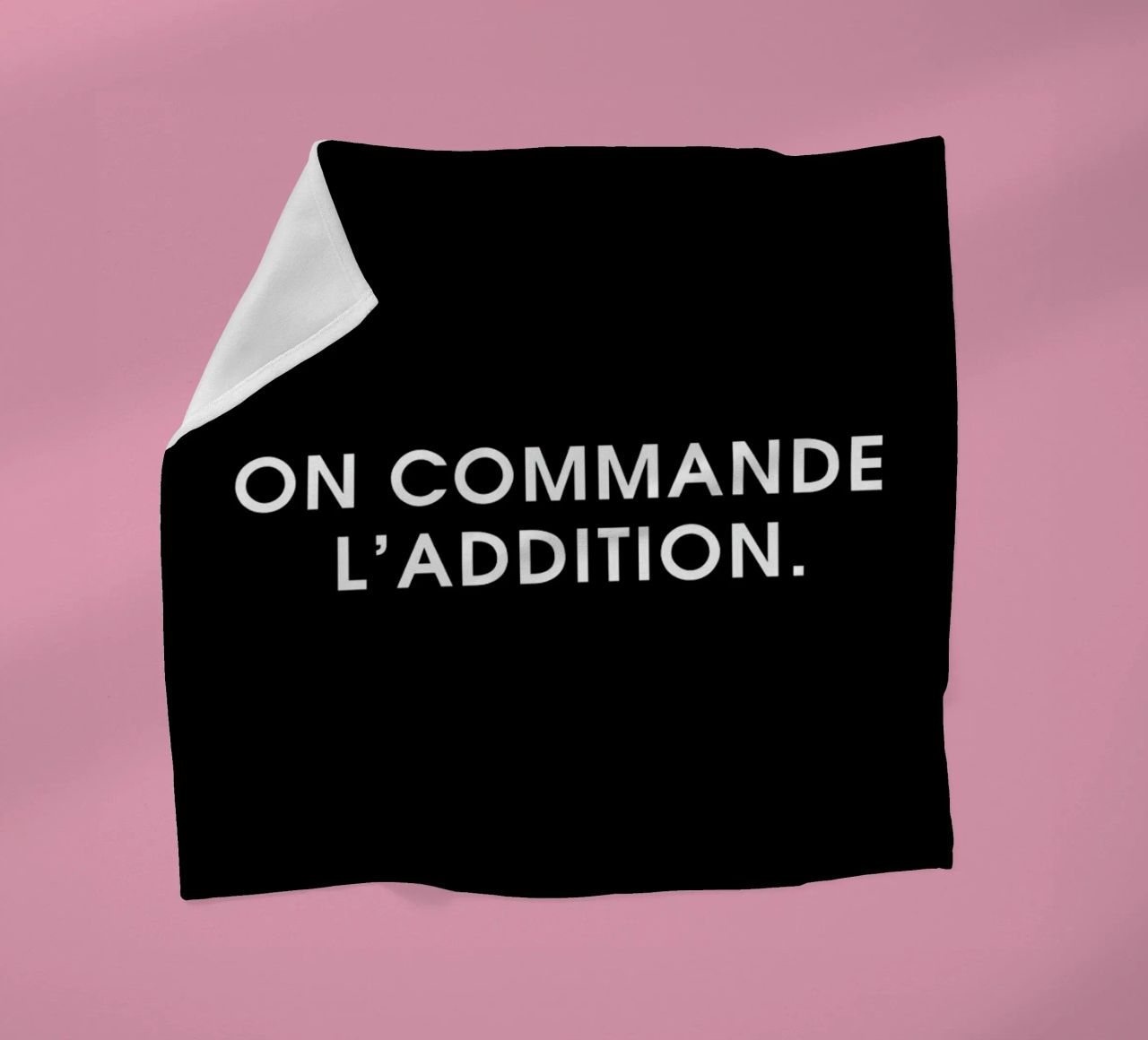 On commande l'addition - Black coperta in pile da Intertitres
