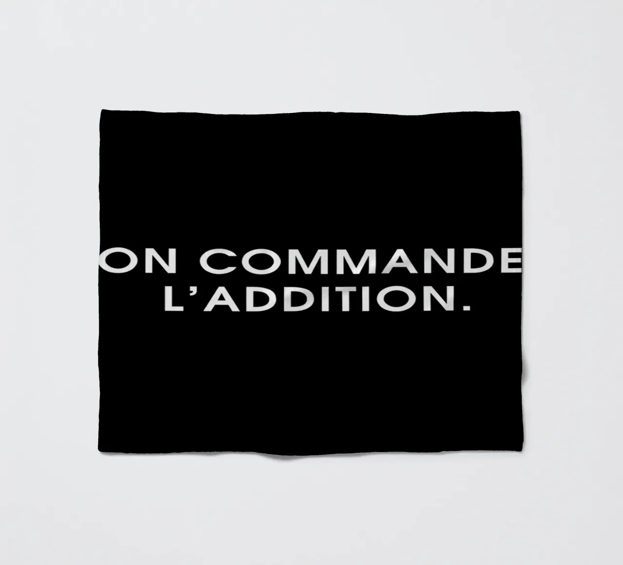 On commande l'addition - Black coperta in pile da Intertitres