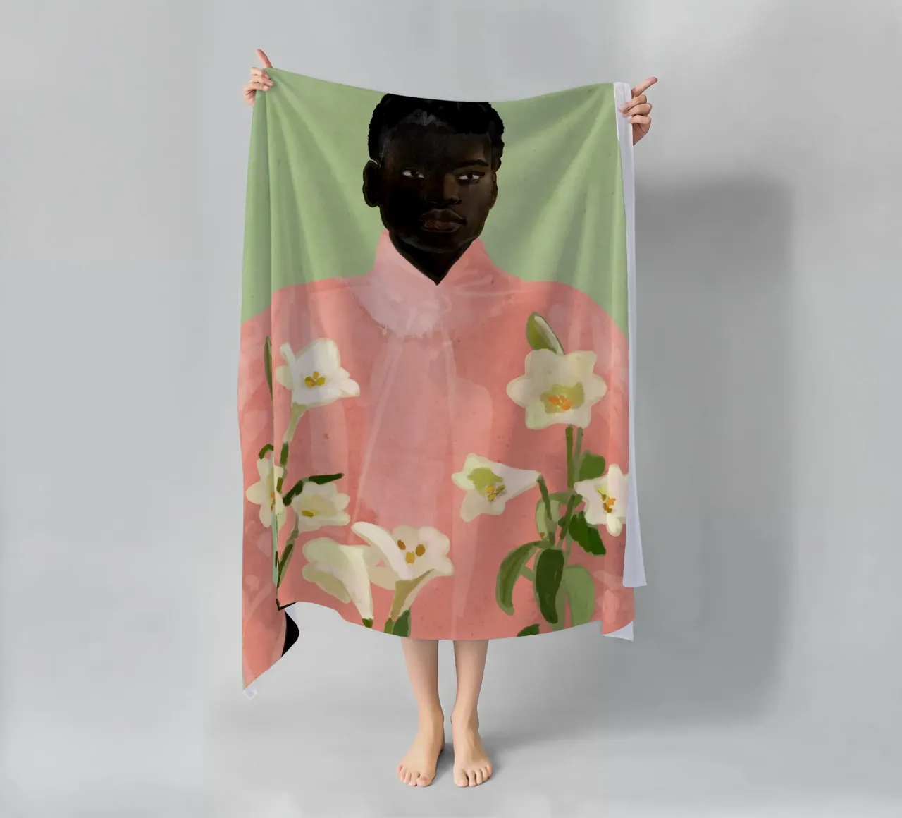 Ragazza con fiori in mano 3 telo mare da ThingDesign