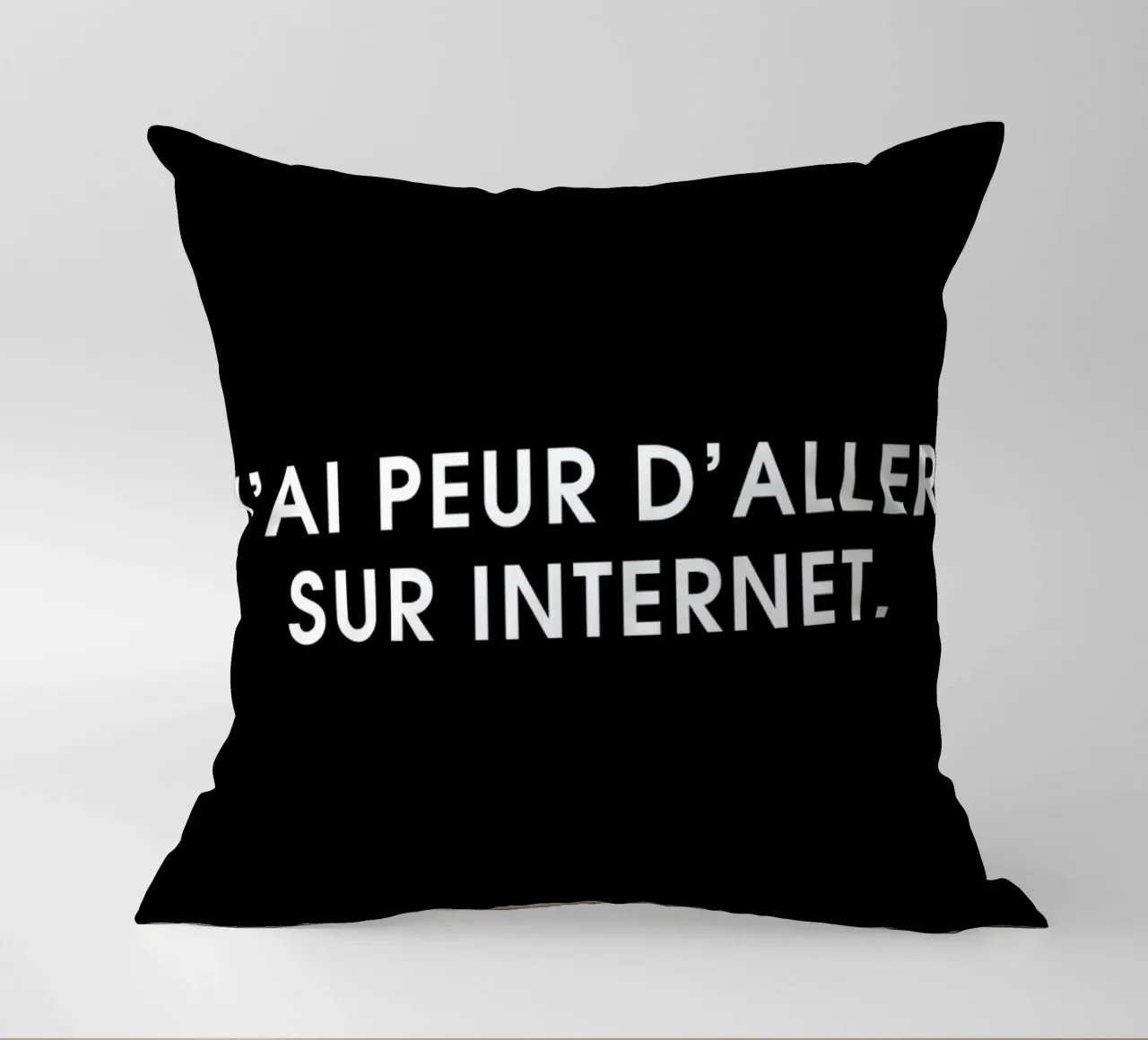 J'ai peur d'aller sur Internet - Black cuscino da Intertitres