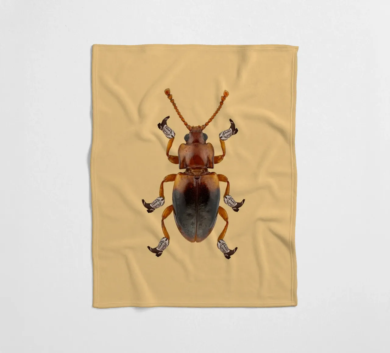Billy The Booted Beetle coperta in pile da AnyoneCanYeehaw