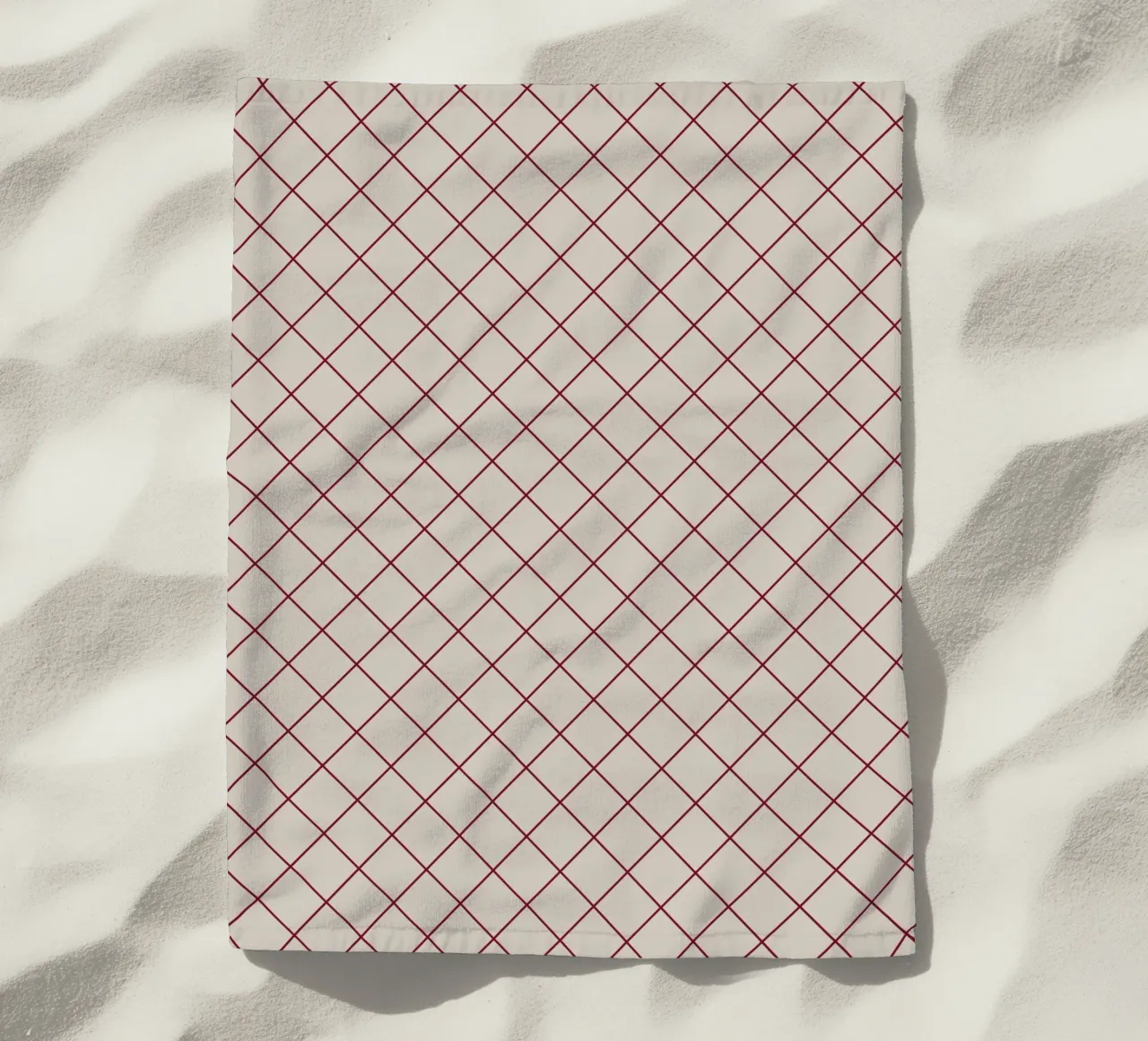 Geometrics Beige Red telo mare da Kate Westworth