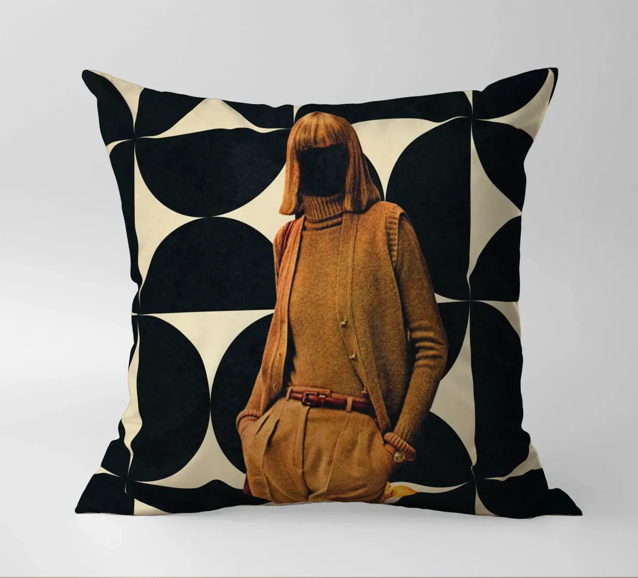 1978 - Annie Retro Collection decorative cushion by Frank Moth