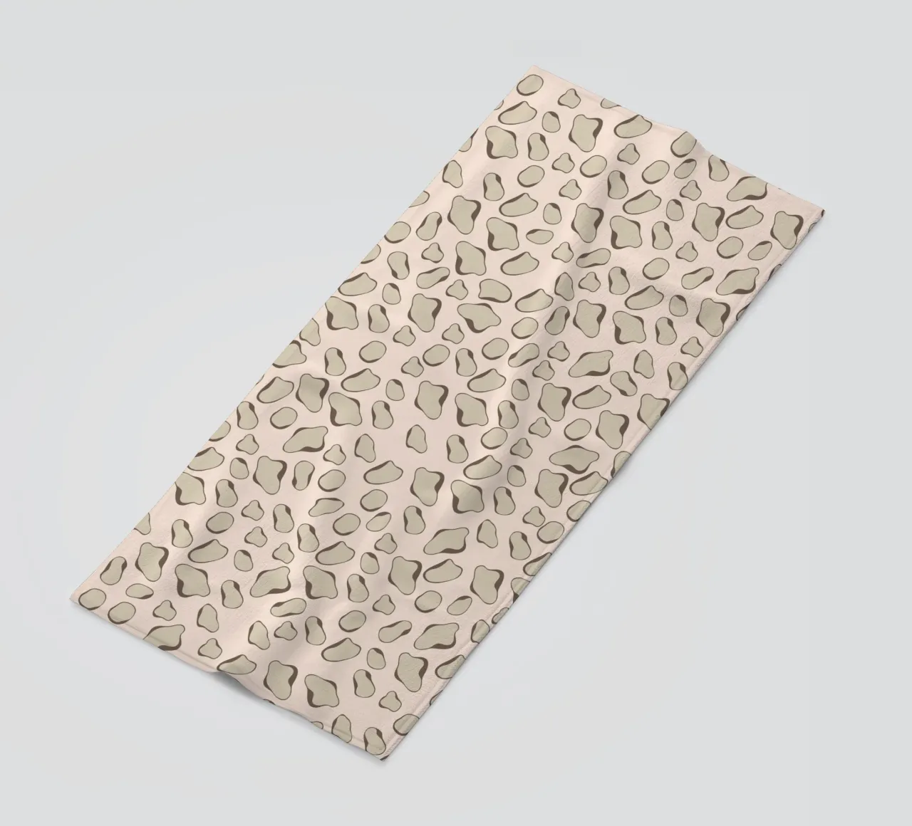 Leopardo Beige telo mare da Kate Westworth