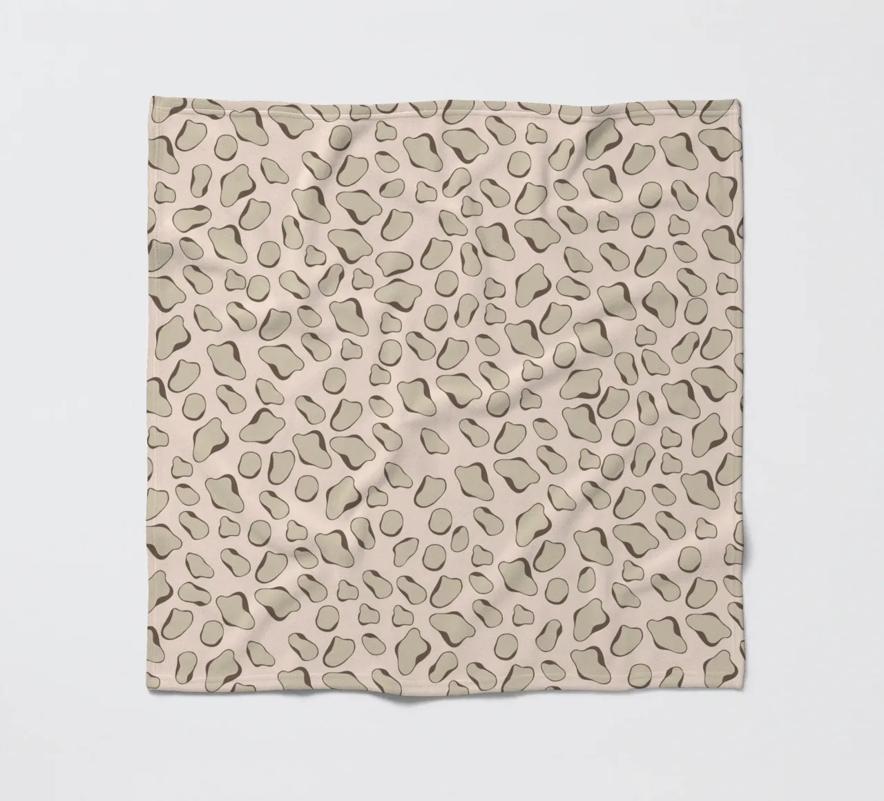 Leopard Beige Fleecedecke von Kate Westworth