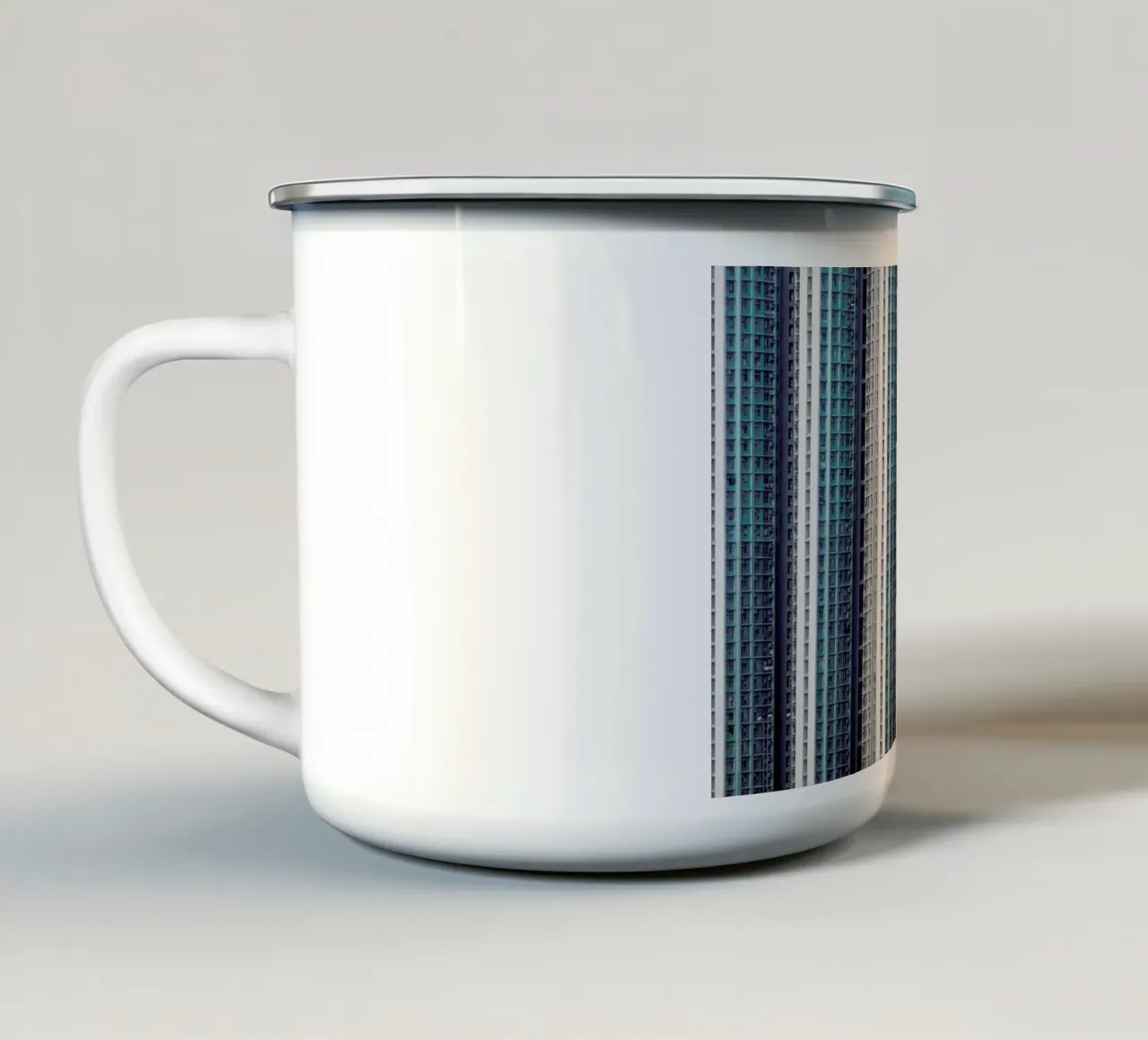 Propinquity Hong Kong 1 tazza in smalto da Simon Butterworth