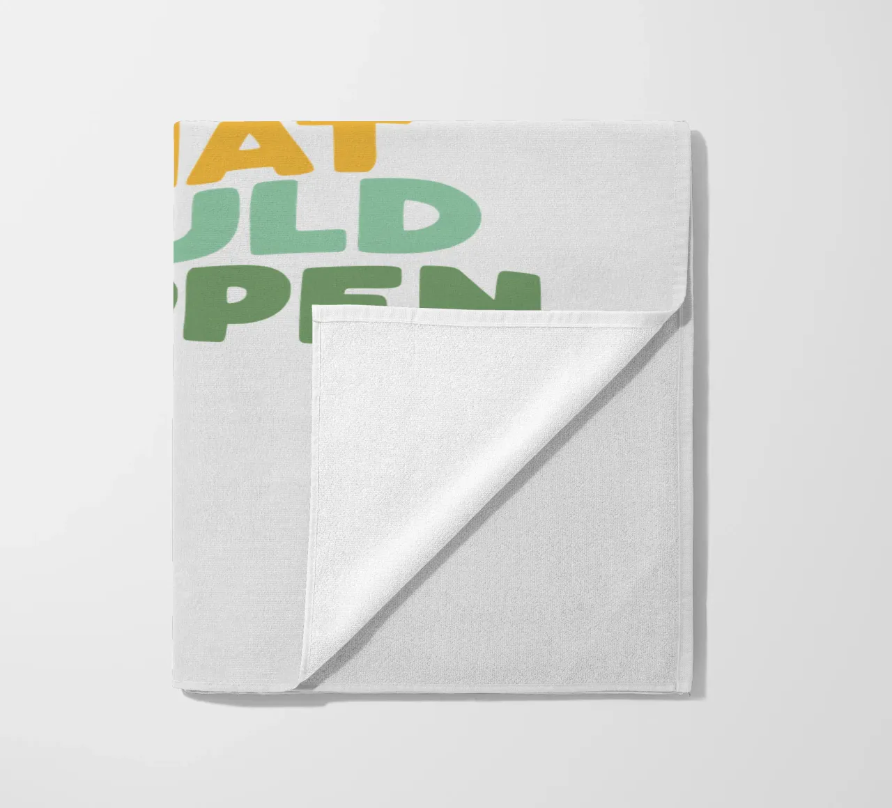 Qual è il meglio che possa accadere Design tipografico colorato telo mare da THE MOTIVATED TYPE
