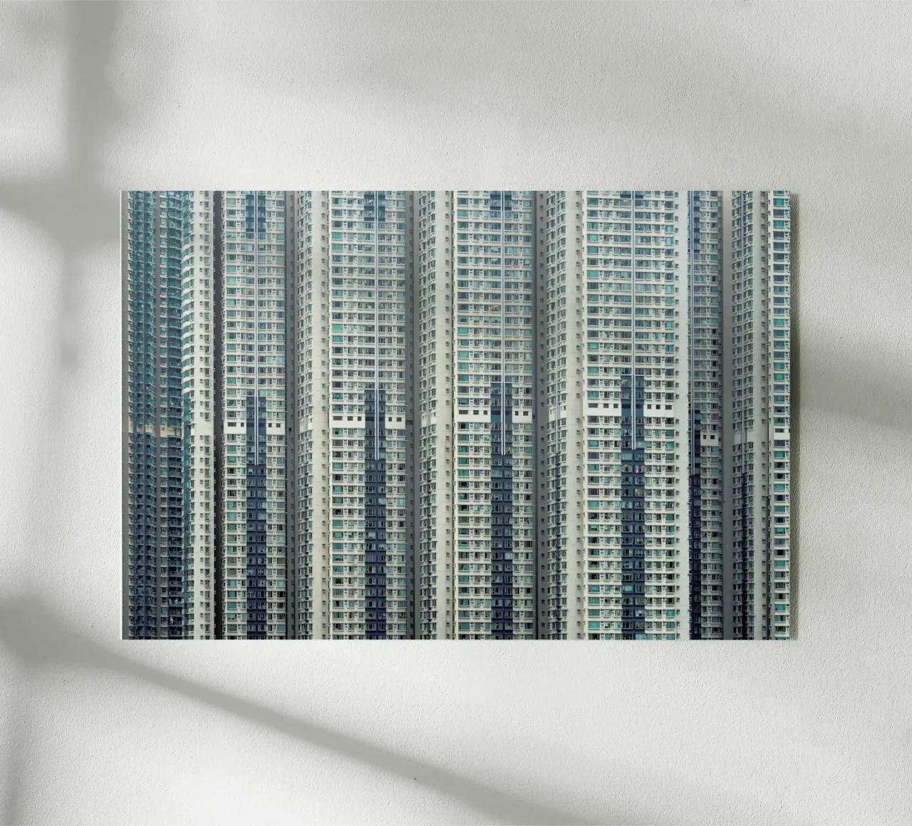 Propinquity Hong Kong 2 plexiglass da Simon Butterworth
