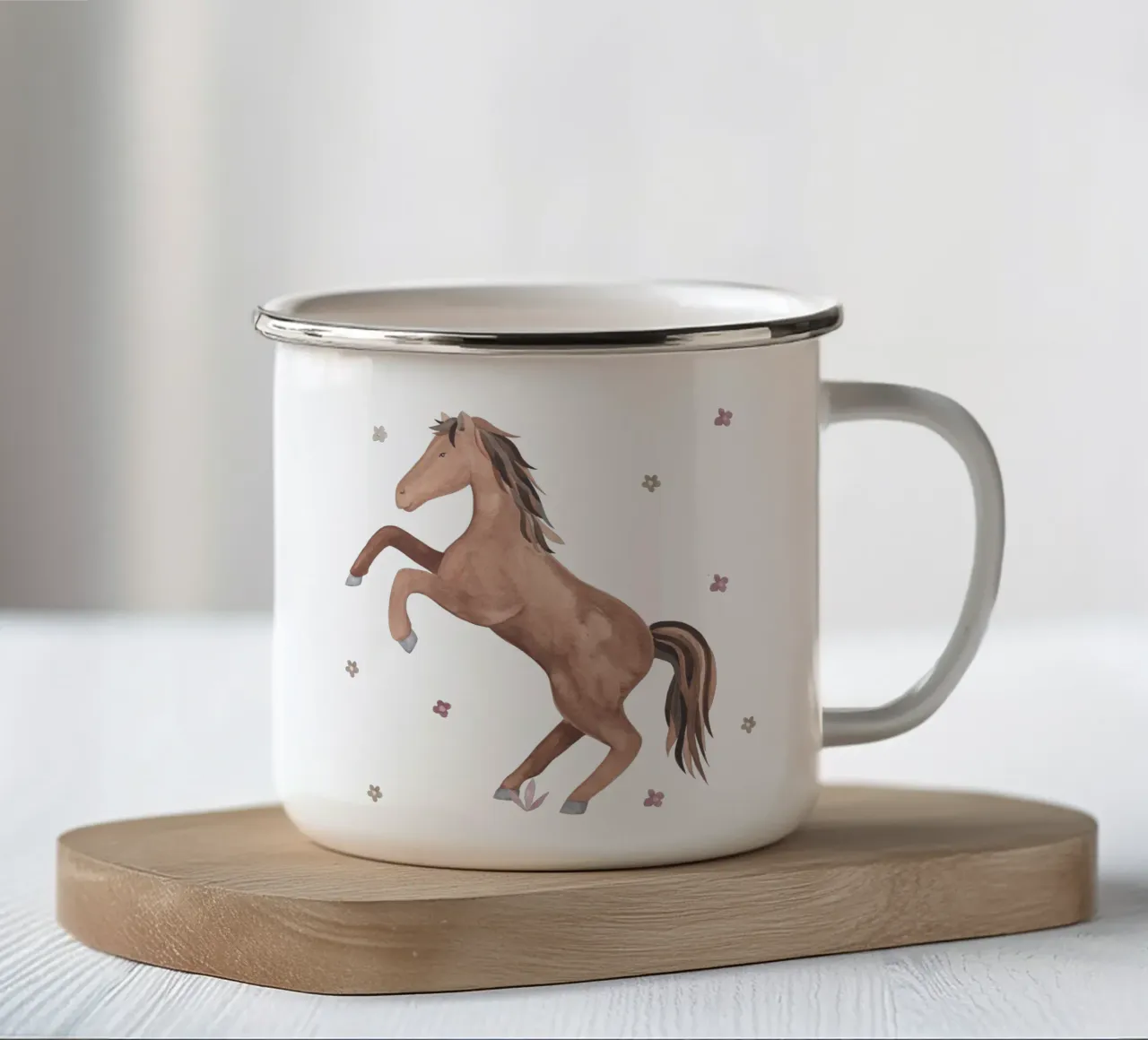 Horse tazza in smalto da Sabrina Ziegenhorn