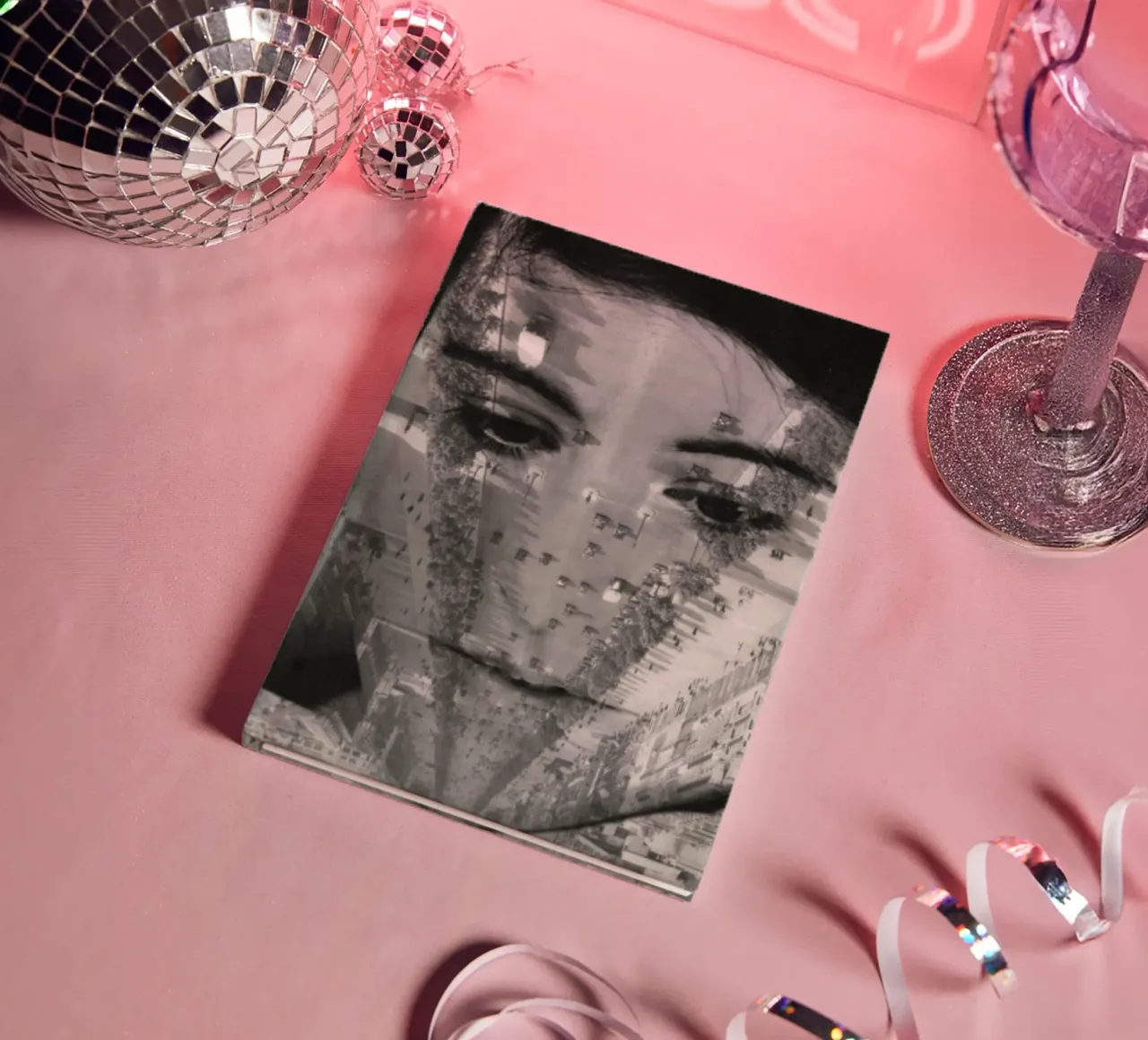 Aenne Biermann - Portrait with Champs-Élyseés notebook by ARTOTHEK
