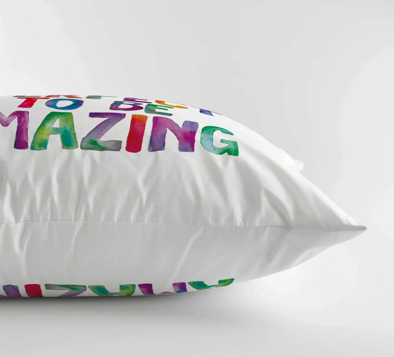 Non è necessario essere perfetti per essere straordinari Regenbogen Design cuscino da THE MOTIVATED TYPE