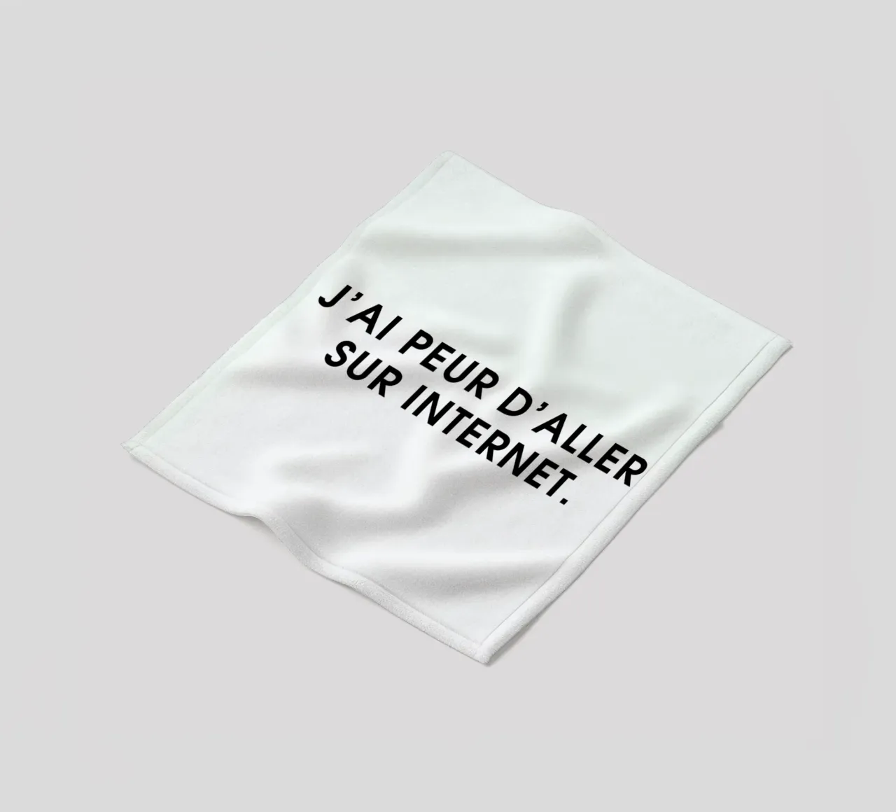 J'ai peur d'aller sur Internet - White coperta in pile da Intertitres