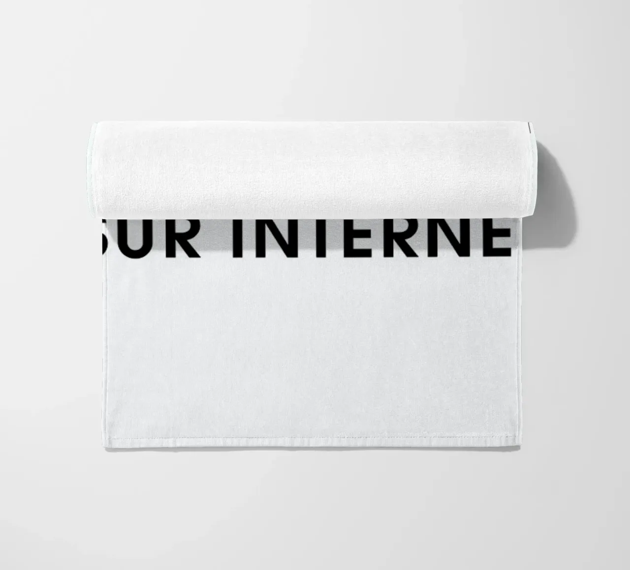 J'ai peur d'aller sur Internet - White telo mare da Intertitres