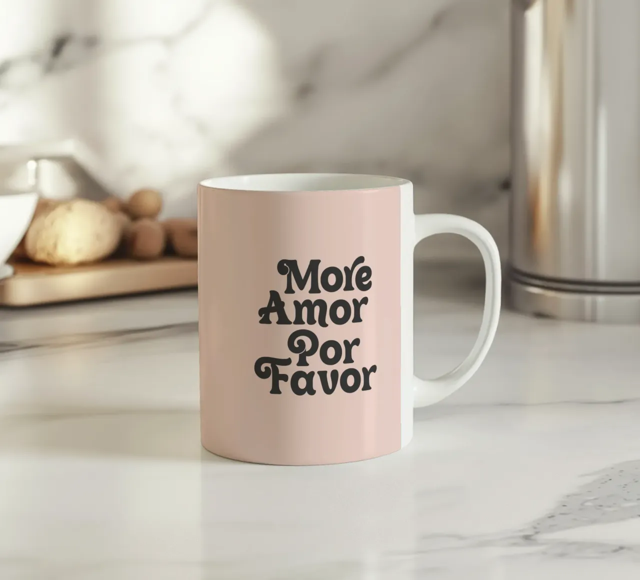 More Amor Por favourite design tipografico in rosa tazza in ceramica da THE MOTIVATED TYPE