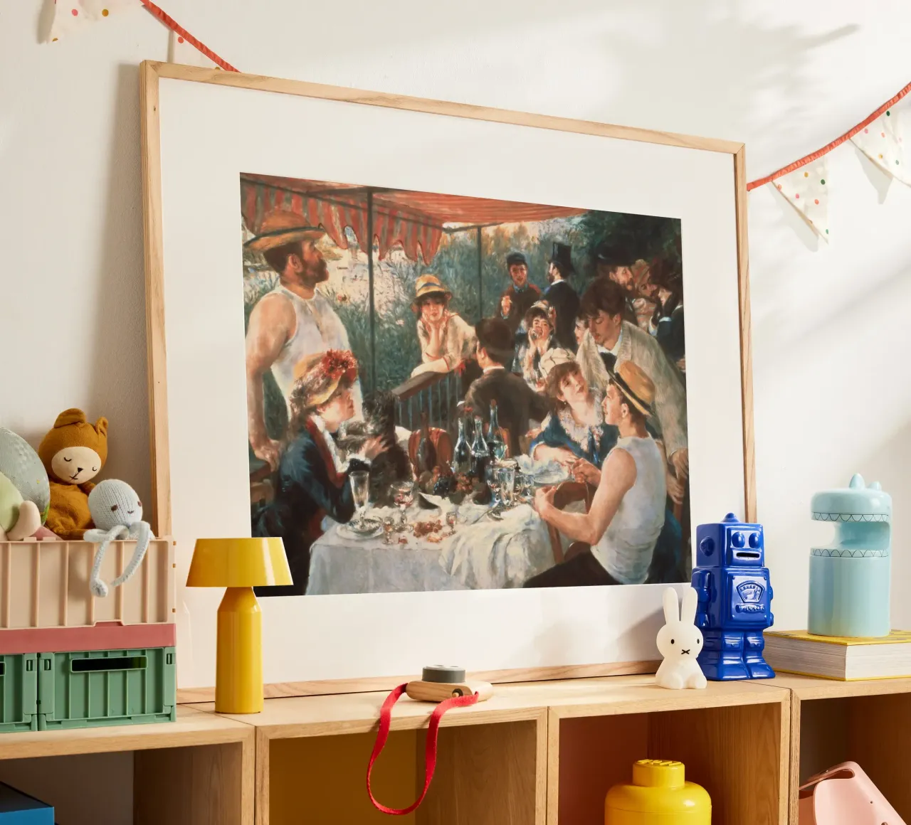 Renoir - Il pranzo dei barcaioli poster con telaio in legno da ARTOTHEK