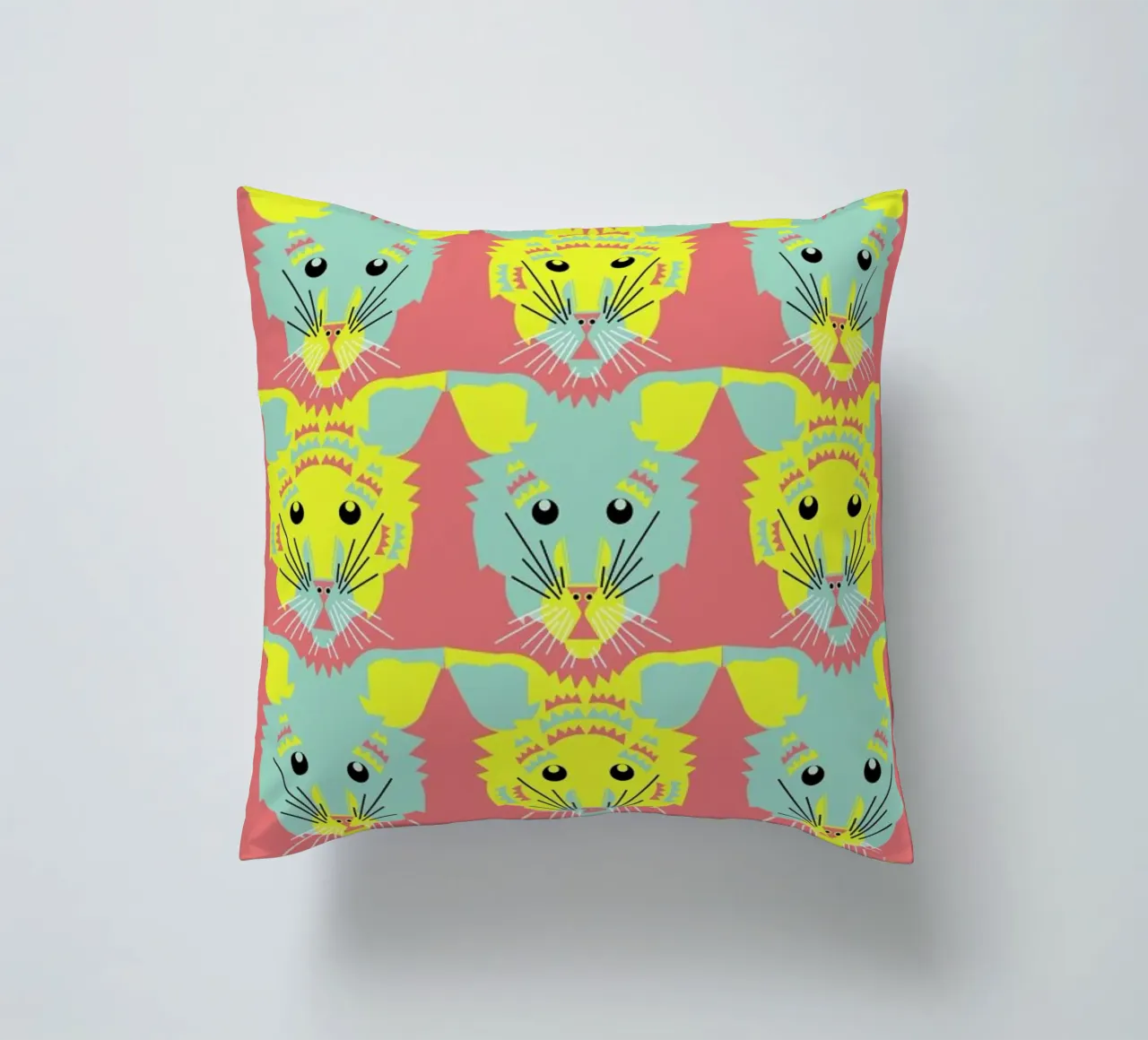 Litters of Kitten Kissen von Gareth Pollock Design