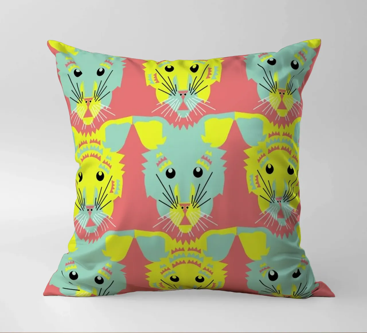 Litters of Kitten Kissen von Gareth Pollock Design