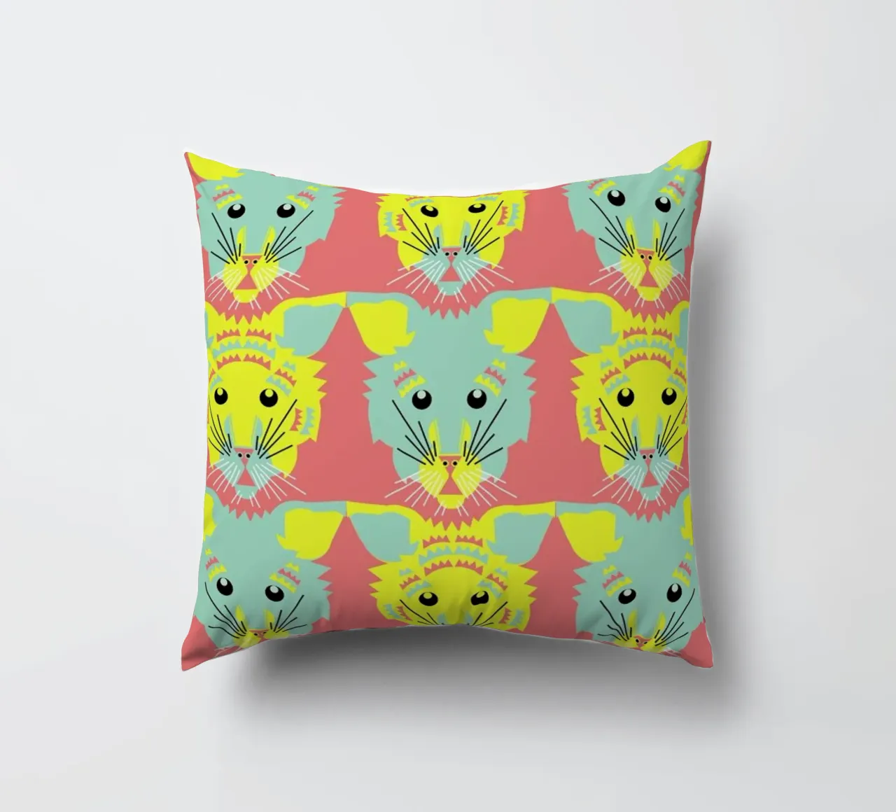 Litters of Kitten Kissen von Gareth Pollock Design