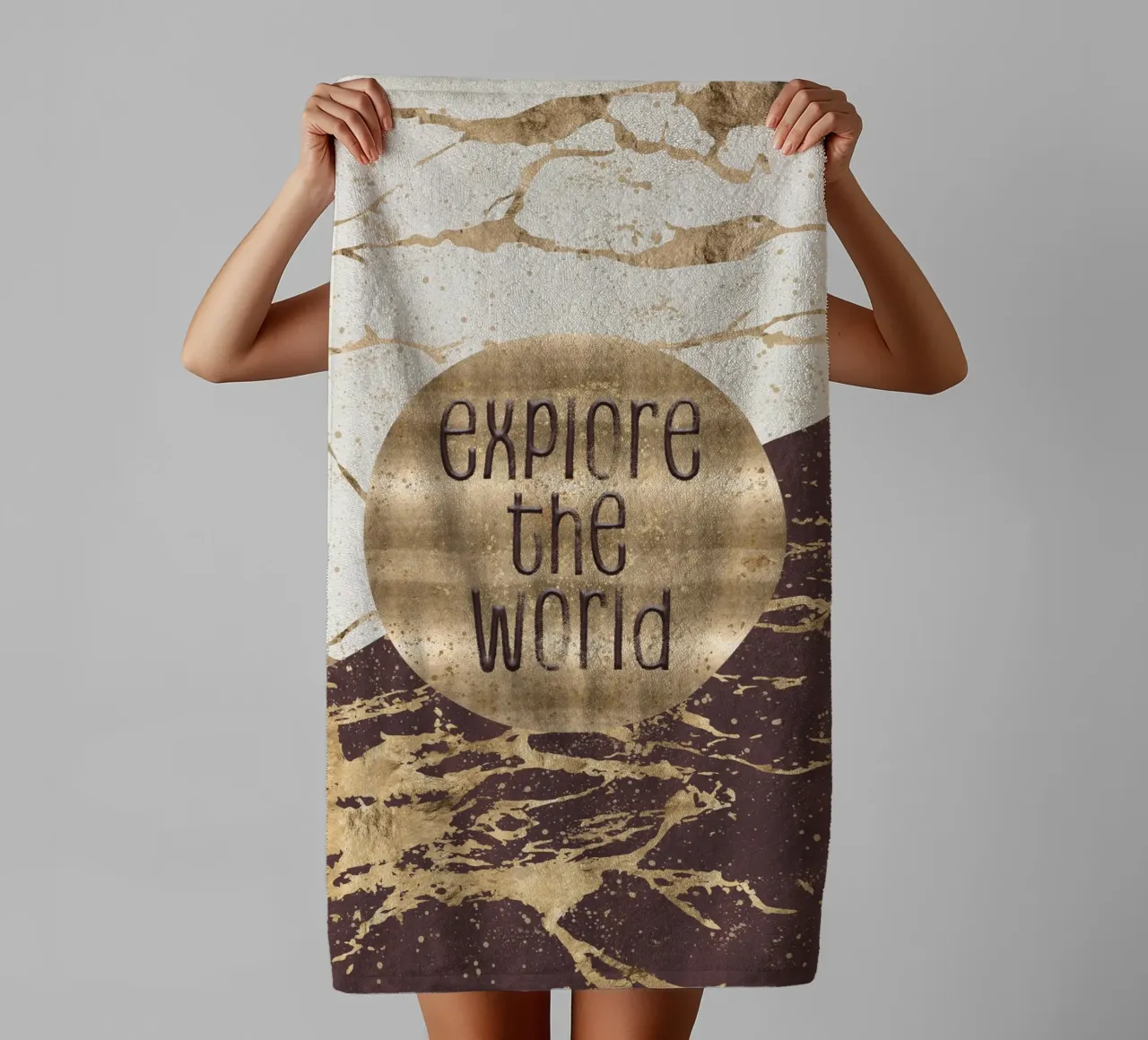 GRAPHIC ART Explore the world asciugamano da bagno da Melanie Viola