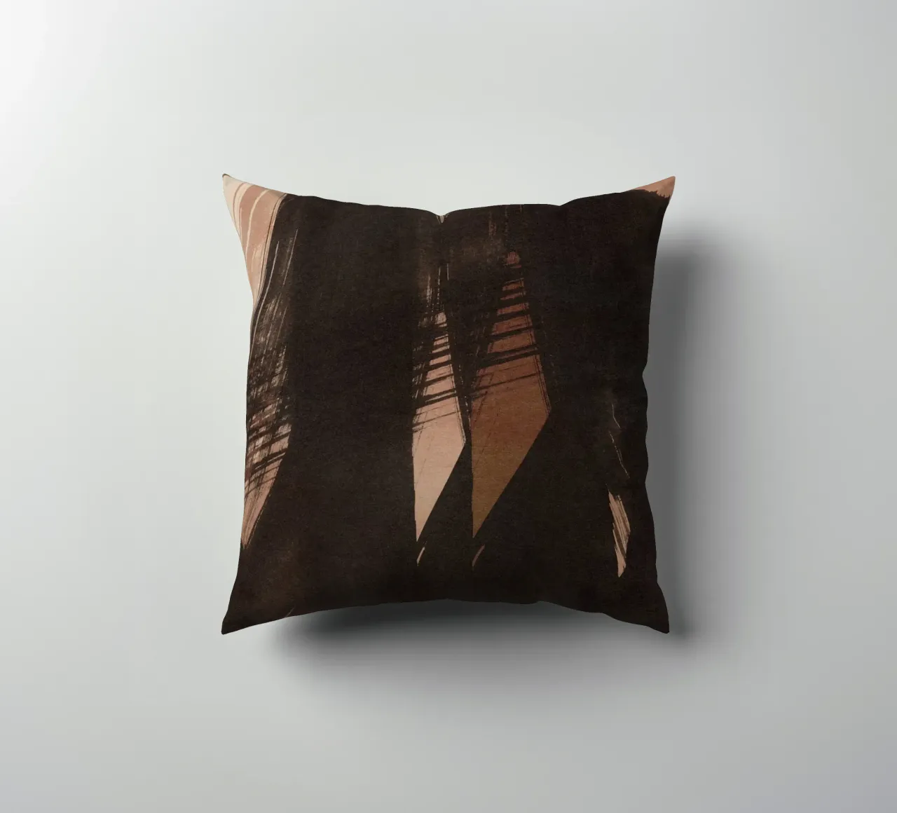 Expressive Brushstrokes 1 cuscino da IRIS LEHNHARDT FINE ART