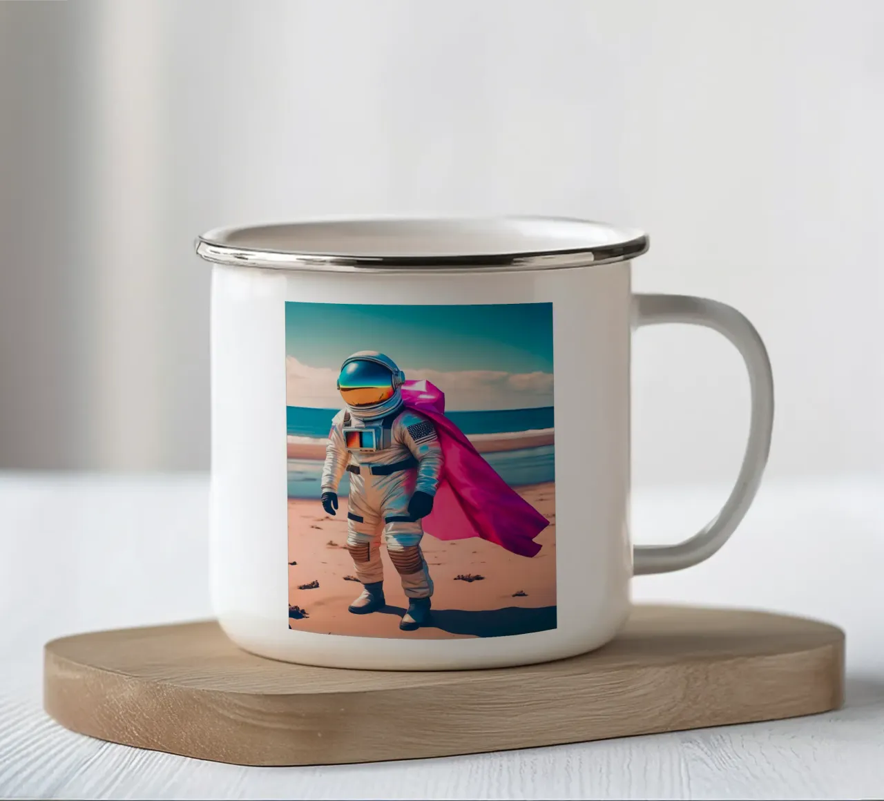 Soli sulla spiaggia tazza in smalto da ICONICA Art Studio