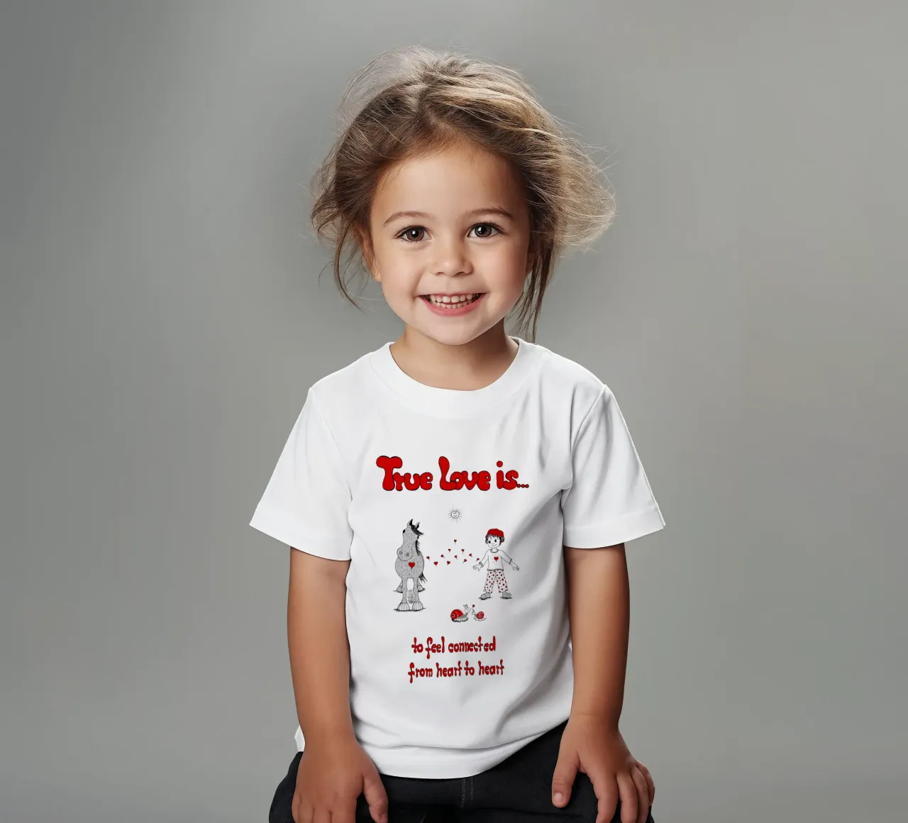 True Love is to feel connected from heart to heart Kinder T-Shirt von Pferdemädchen