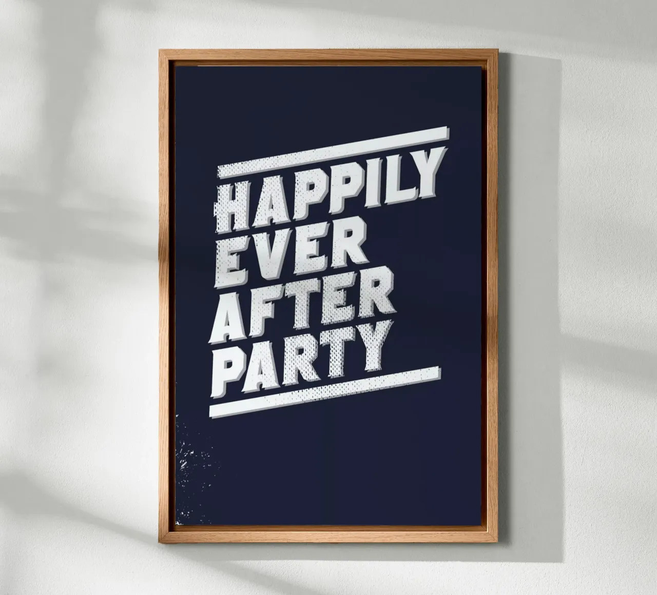 Happily Leinwand mit Schattenfugenrahmen von LeDieg
