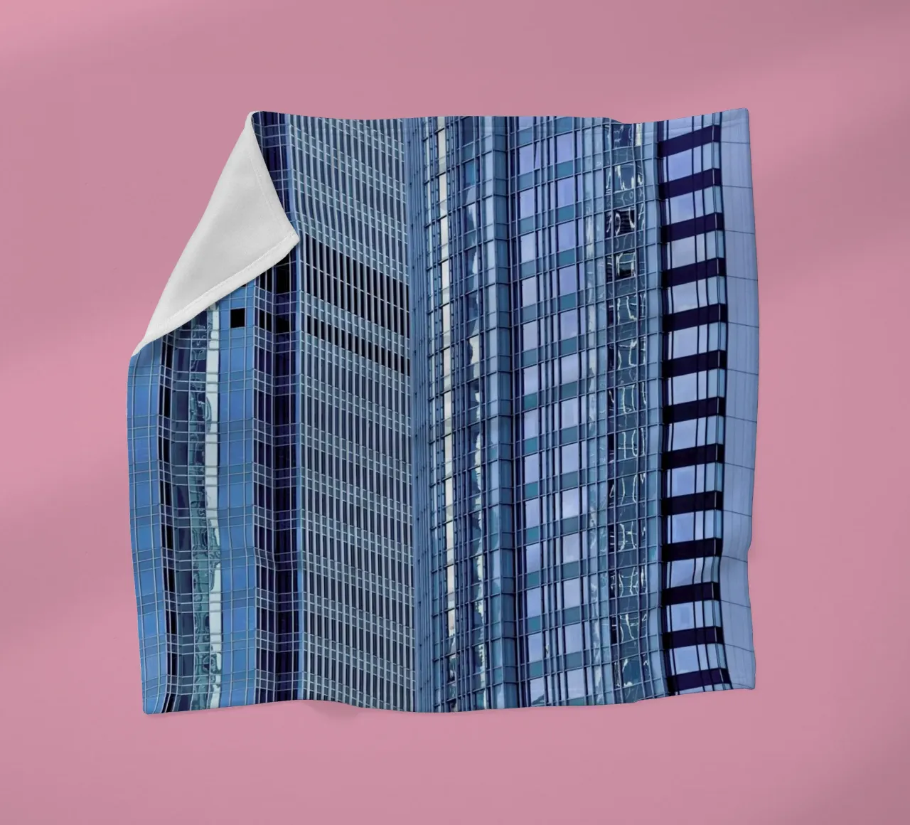 Façade. Hong Kong coperta in pile da Simon Butterworth